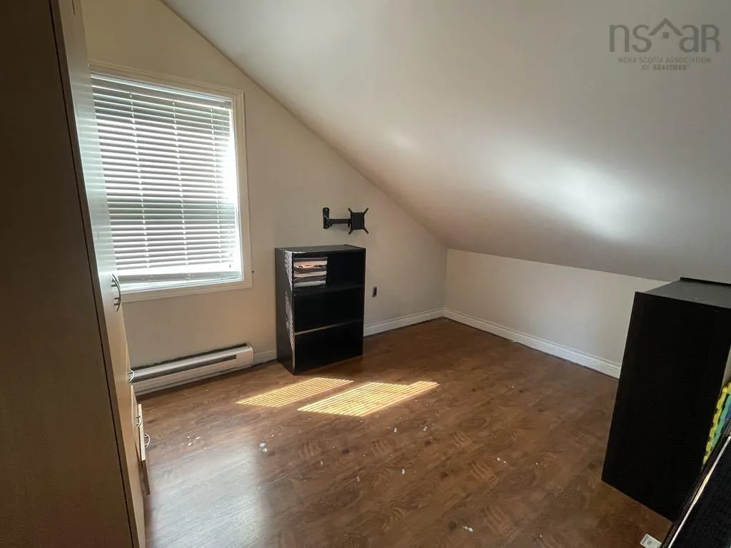 27 Cheticamp Back Road, Point Cross, NS B0E 1H0, 4 Bedrooms Bedrooms, ,2 BathroomsBathrooms,Residential,For Sale,Cheticamp Back,202519164