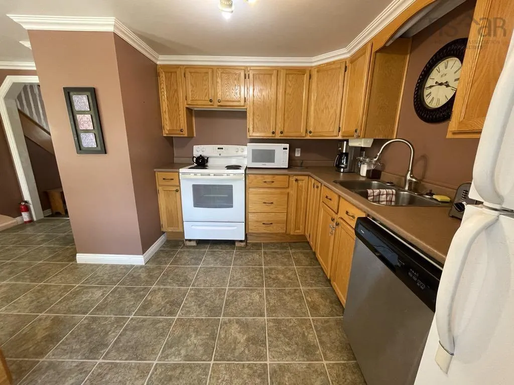 27 Cheticamp Back Road, Point Cross, NS B0E 1H0, 4 Bedrooms Bedrooms, ,2 BathroomsBathrooms,Residential,For Sale,Cheticamp Back,202519164