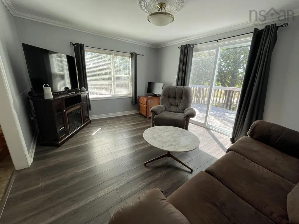 27 Cheticamp Back Road, Point Cross, NS B0E 1H0, 4 Bedrooms Bedrooms, ,2 BathroomsBathrooms,Residential,For Sale,Cheticamp Back,202519164