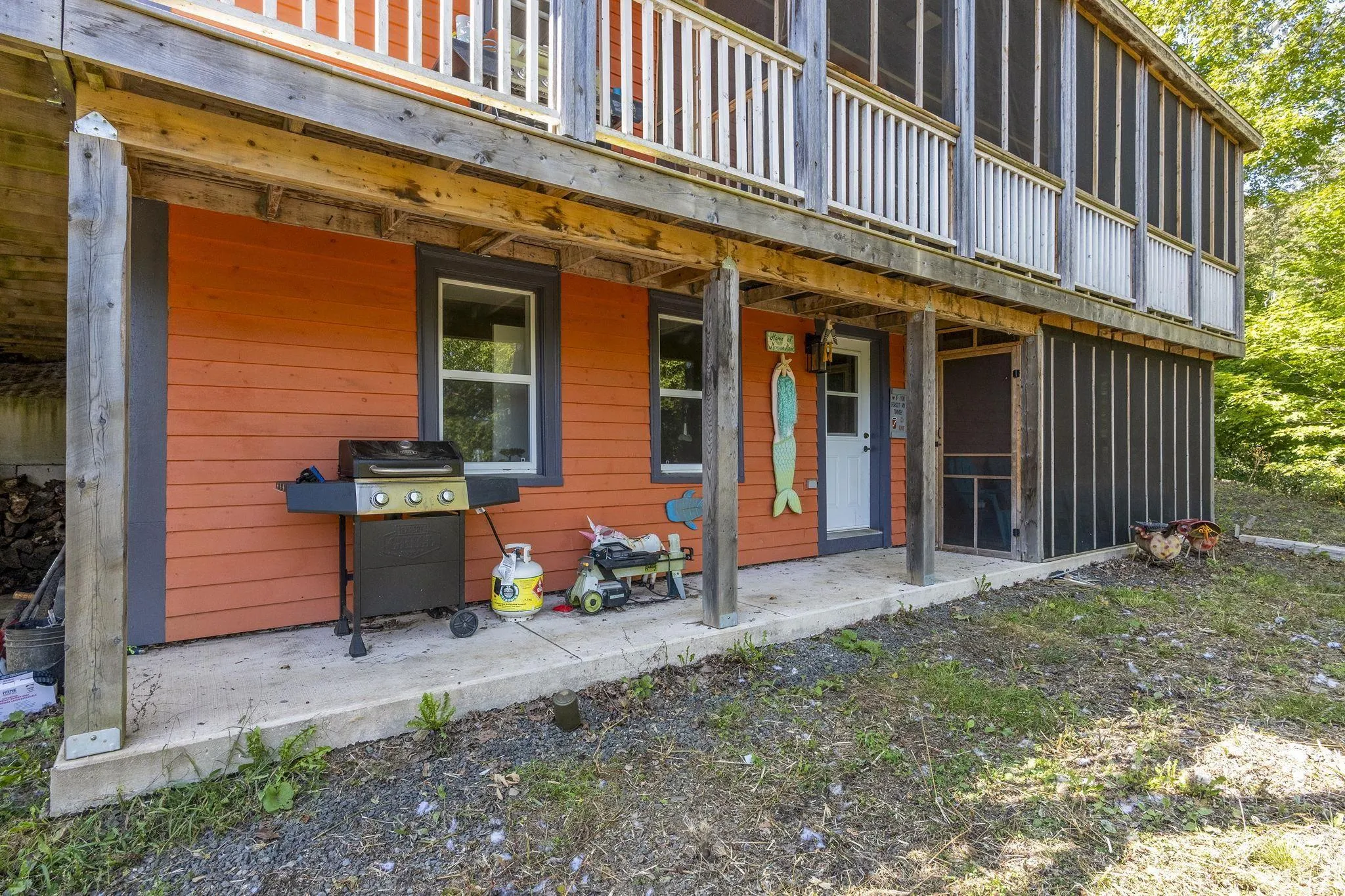 40 Pleasant Street, Bear River, NS B0S 1B0, 4 Bedrooms Bedrooms, ,2 BathroomsBathrooms,Residential,For Sale,Pleasant,202523714