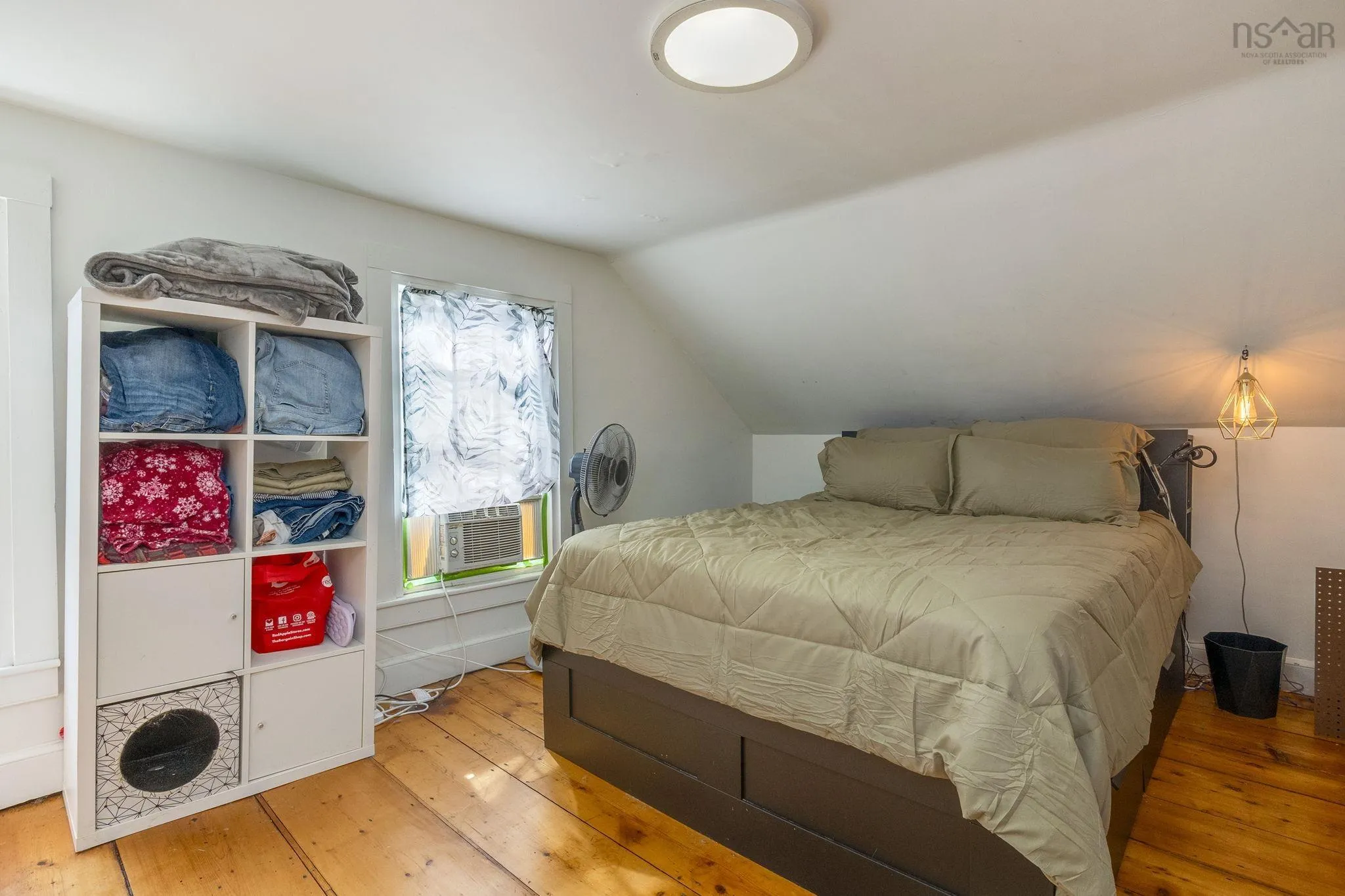 40 Pleasant Street, Bear River, NS B0S 1B0, 4 Bedrooms Bedrooms, ,2 BathroomsBathrooms,Residential,For Sale,Pleasant,202523714