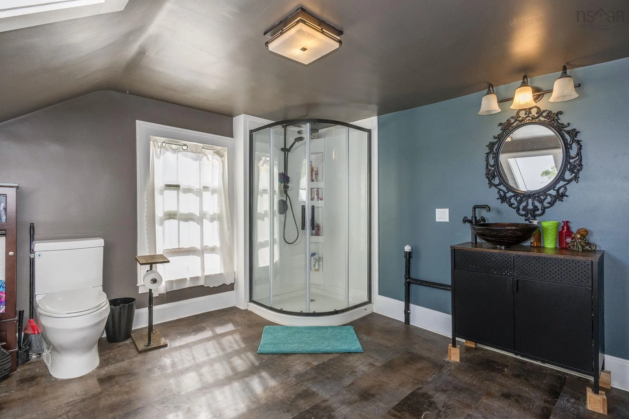 40 Pleasant Street, Bear River, NS B0S 1B0, 4 Bedrooms Bedrooms, ,2 BathroomsBathrooms,Residential,For Sale,Pleasant,202523714