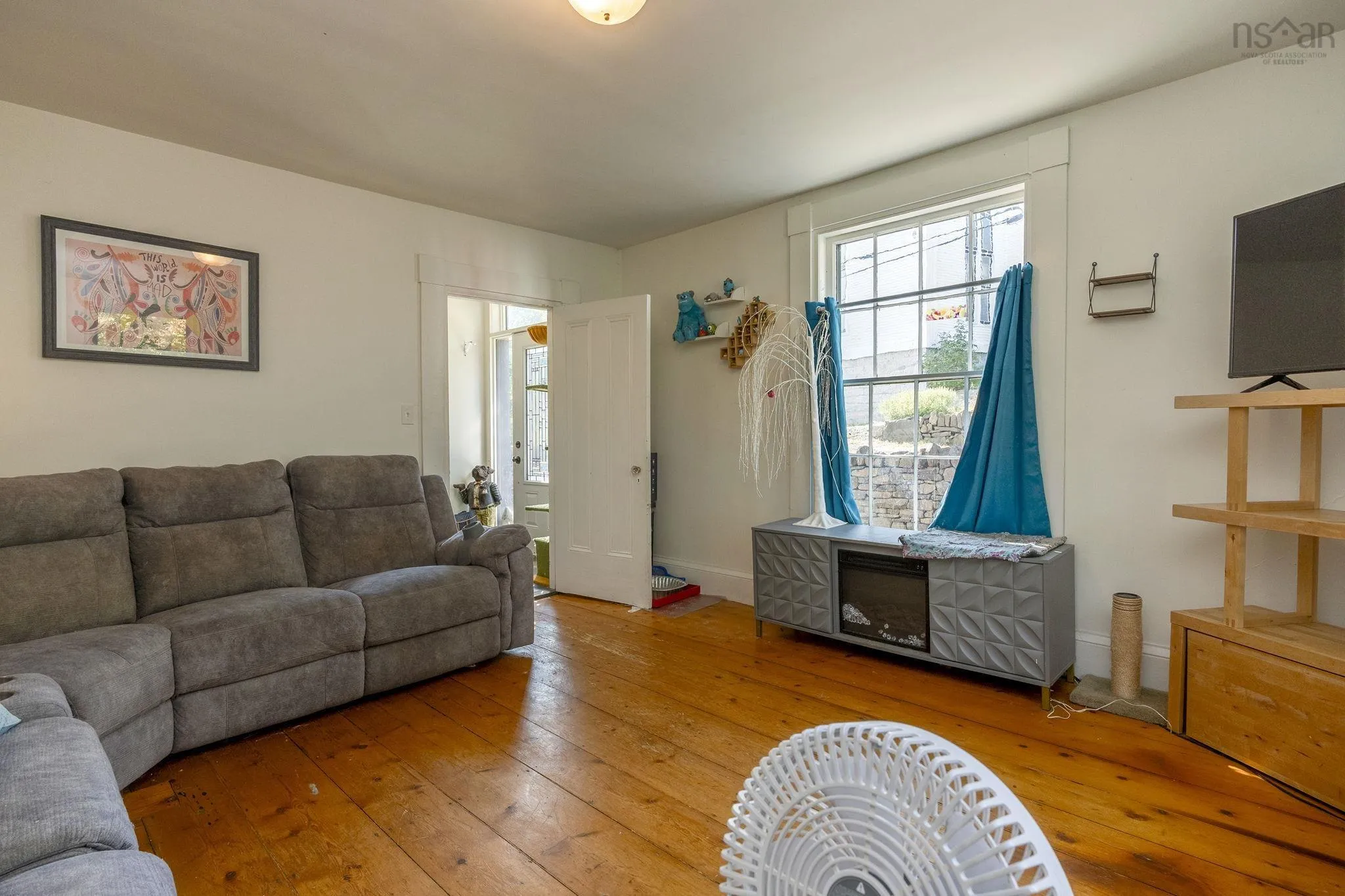 40 Pleasant Street, Bear River, NS B0S 1B0, 4 Bedrooms Bedrooms, ,2 BathroomsBathrooms,Residential,For Sale,Pleasant,202523714