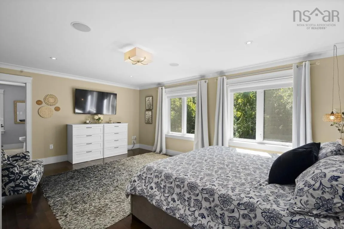 35 Shaughnessy Place, Bedford, NS B4A 0A2, 6 Bedrooms Bedrooms, ,4 BathroomsBathrooms,Residential,For Sale,Shaughnessy,202522669