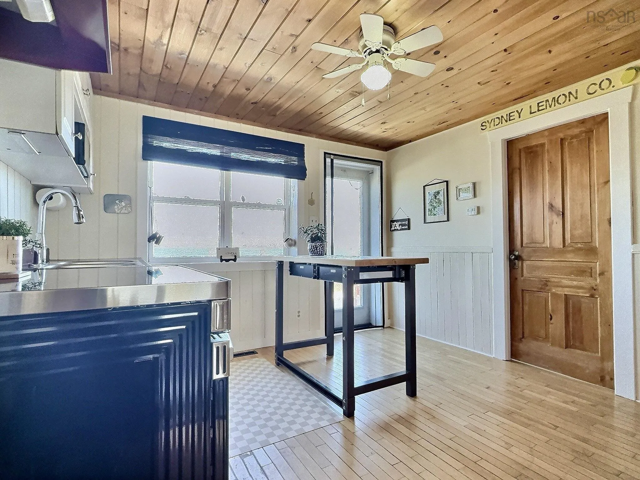 15491 Cabot Trail Road, Chéticamp, NS B0E 1H0, 3 Bedrooms Bedrooms, ,2 BathroomsBathrooms,Residential,For Sale,Cabot Trail,202511032