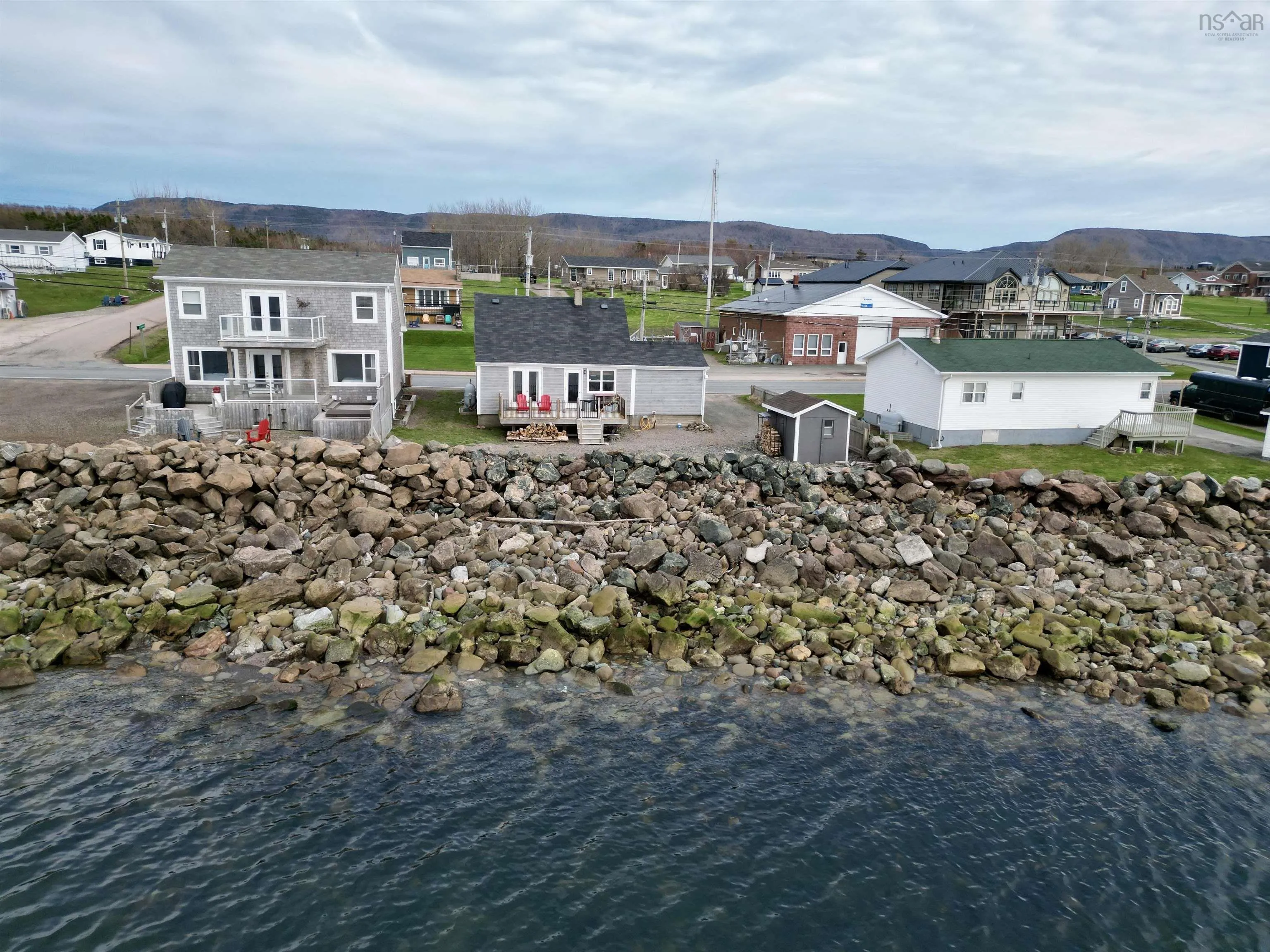 15491 Cabot Trail Road, Chéticamp, NS B0E 1H0, 3 Bedrooms Bedrooms, ,2 BathroomsBathrooms,Residential,For Sale,Cabot Trail,202511032