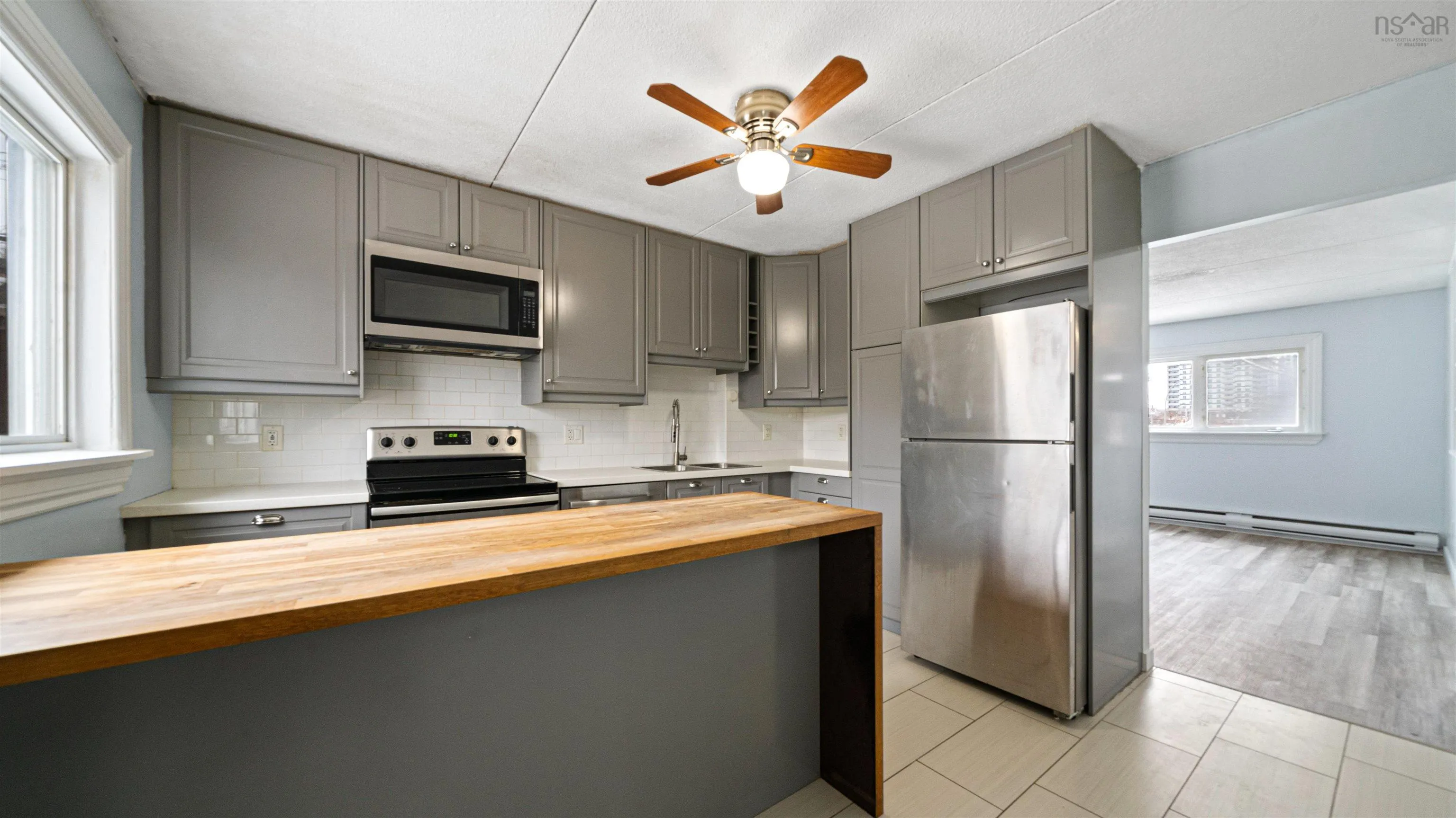 6011 Stairs Street, Halifax Ns B3k 2e4, 12 Bedrooms Bedrooms, ,Residential Income,For Sale,Stairs,202503615