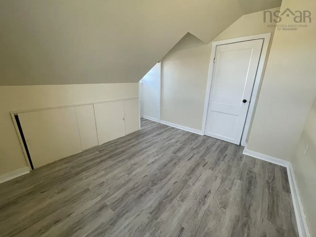 15068 Cabot Trail, Chéticamp, NS B0E 1H0, 4 Bedrooms Bedrooms, ,2 BathroomsBathrooms,Residential,For Sale,Cabot,202522924