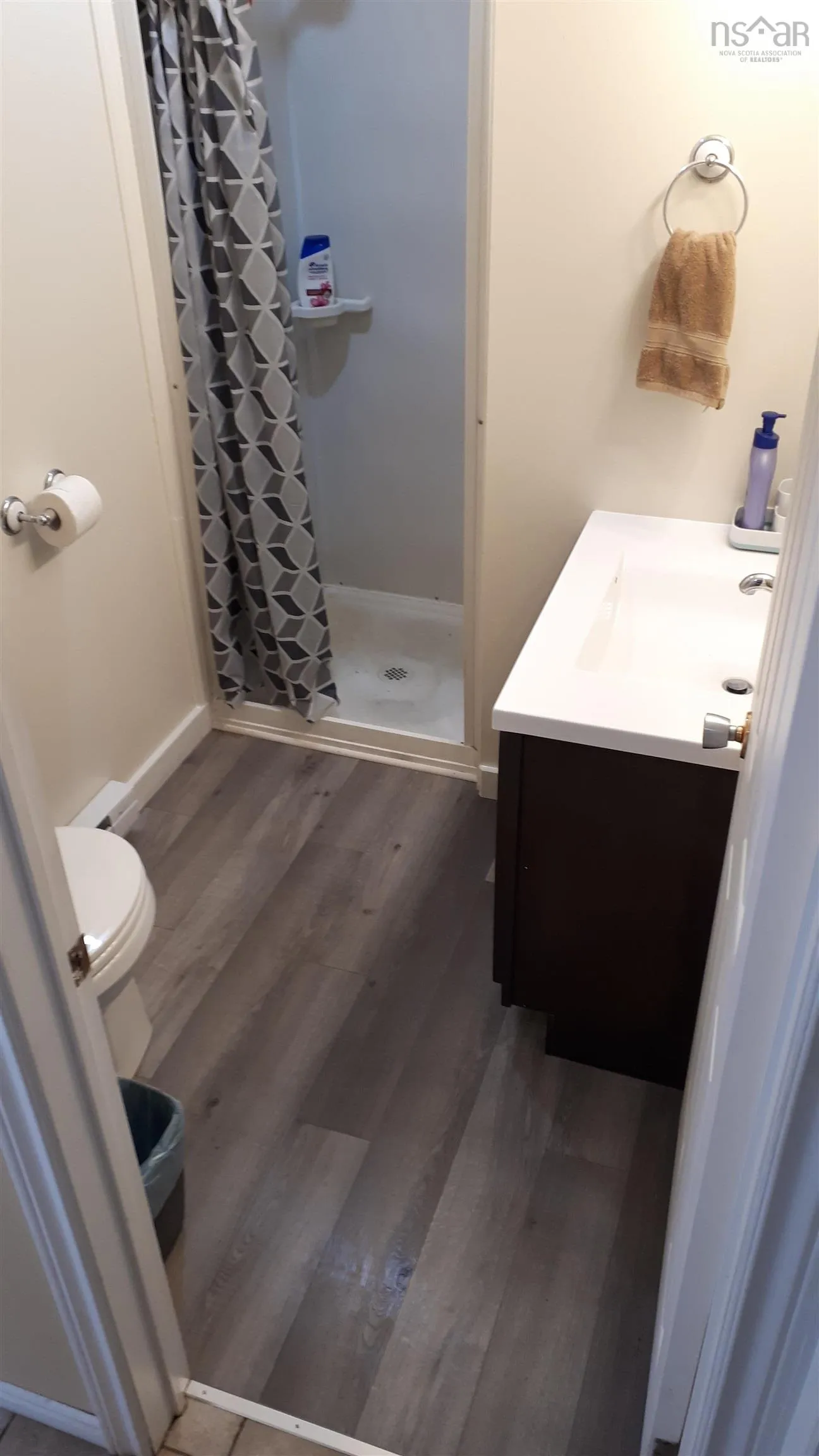 15068 Cabot Trail, Chéticamp, NS B0E 1H0, 4 Bedrooms Bedrooms, ,2 BathroomsBathrooms,Residential,For Sale,Cabot,202522924