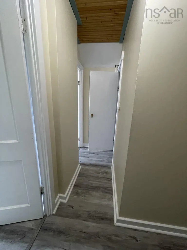 15068 Cabot Trail, Chéticamp, NS B0E 1H0, 4 Bedrooms Bedrooms, ,2 BathroomsBathrooms,Residential,For Sale,Cabot,202522924