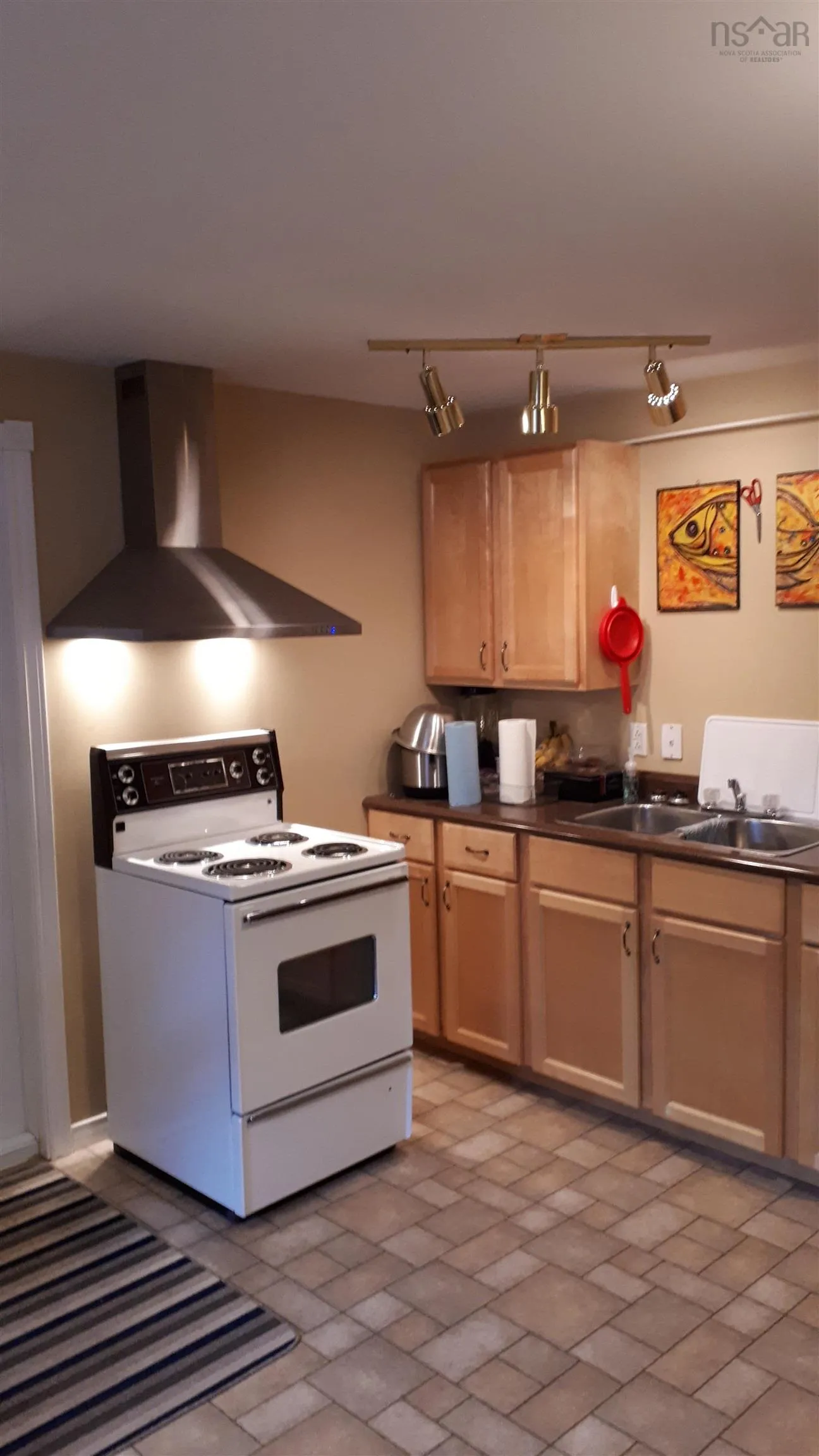 15068 Cabot Trail, Chéticamp, NS B0E 1H0, 4 Bedrooms Bedrooms, ,2 BathroomsBathrooms,Residential,For Sale,Cabot,202522924