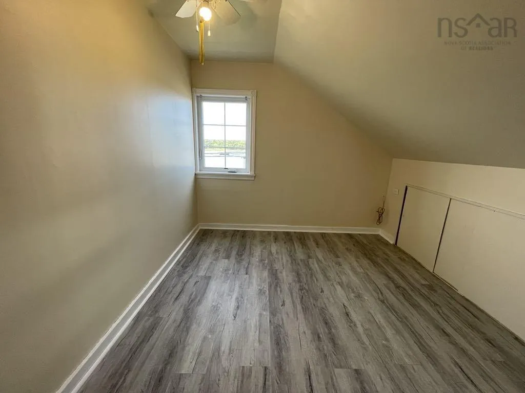 15068 Cabot Trail, Chéticamp, NS B0E 1H0, 4 Bedrooms Bedrooms, ,2 BathroomsBathrooms,Residential,For Sale,Cabot,202522924