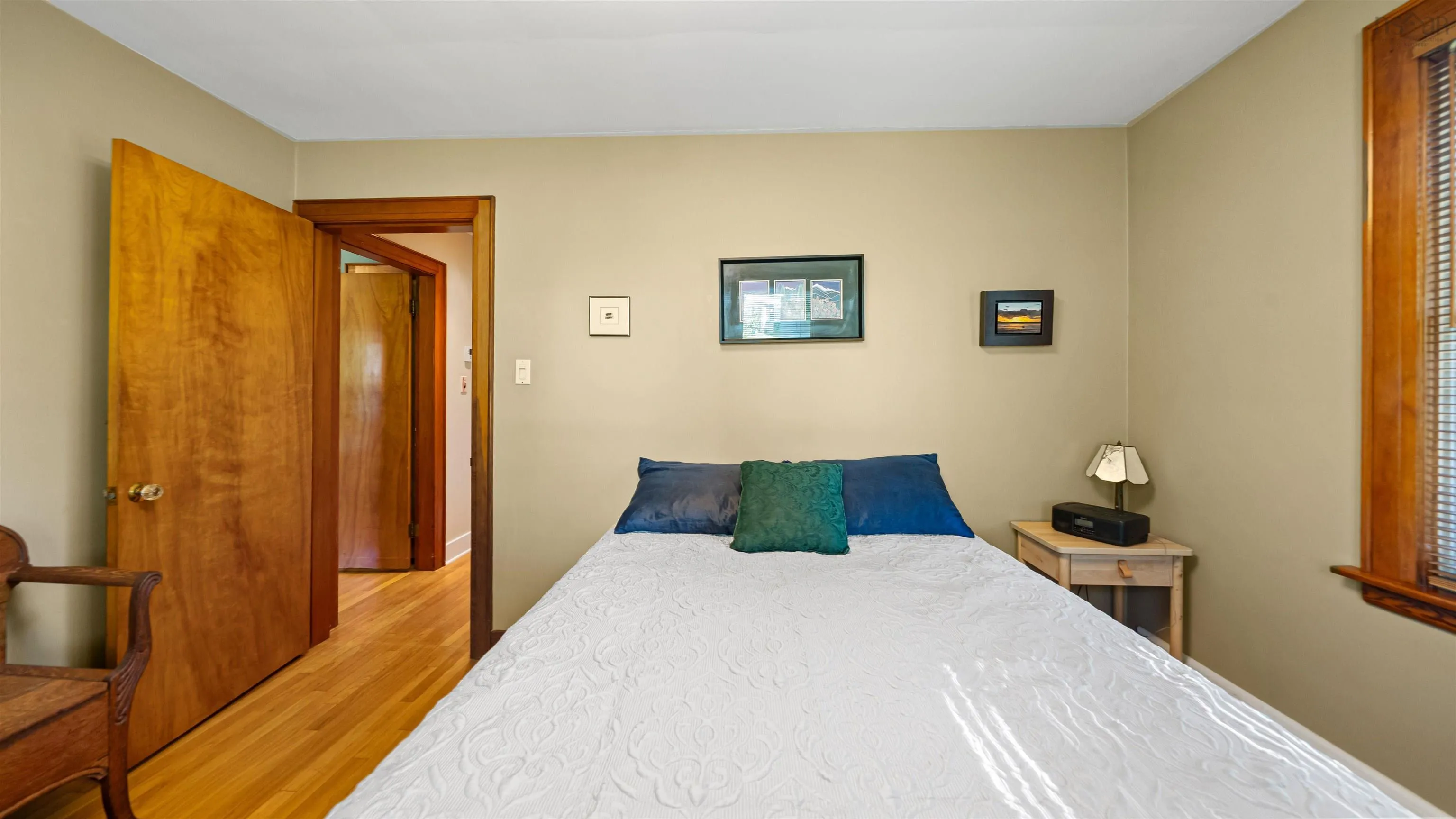 15 Lakeview Avenue, Dartmouth, NS B3A 3S8, 3 Bedrooms Bedrooms, ,2 BathroomsBathrooms,Residential,For Sale,Lakeview,202525606