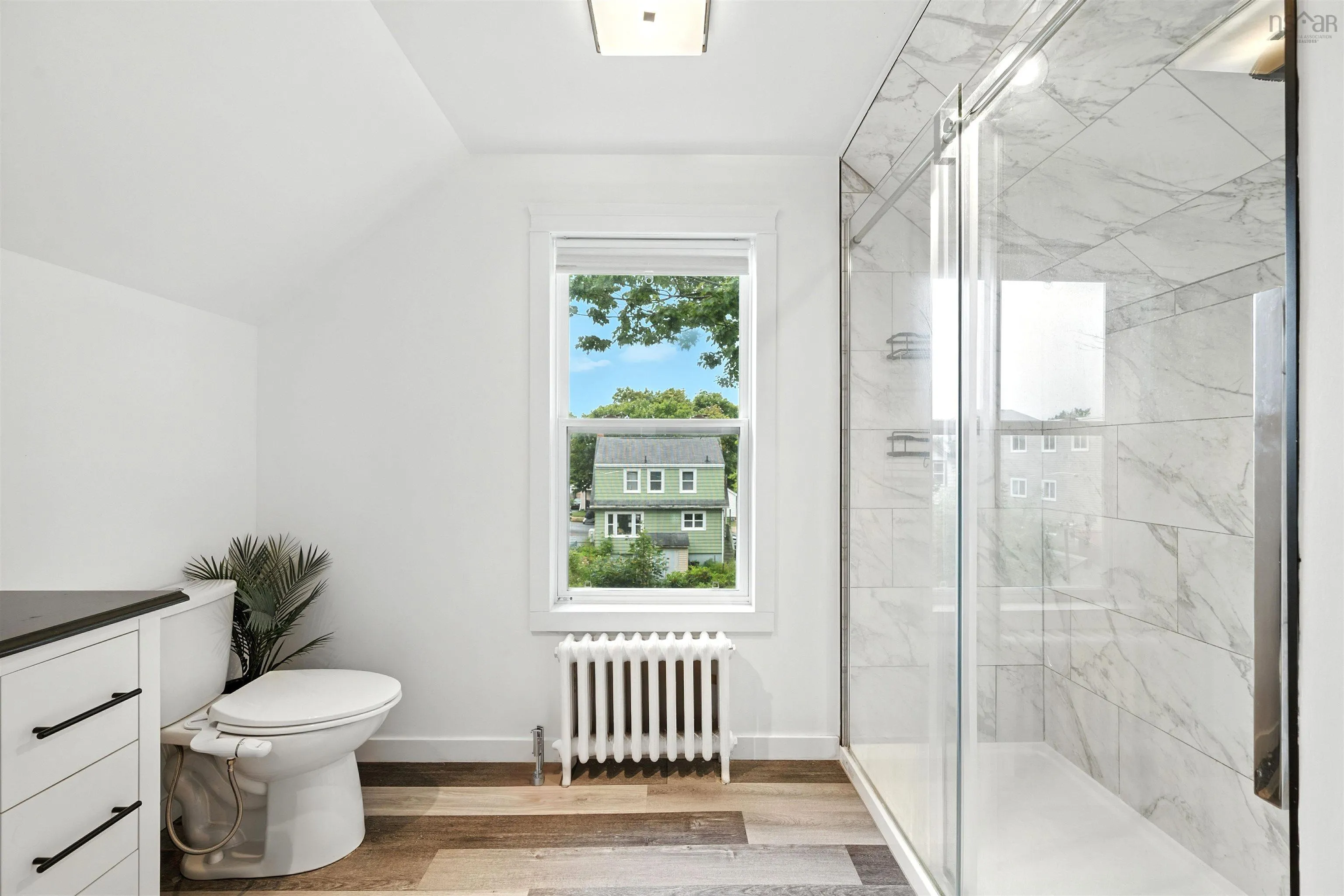 184 Pleasant Street, Dartmouth, NS B2Y 3R1, 3 Bedrooms Bedrooms, ,2 BathroomsBathrooms,Residential,For Sale,Pleasant,202522182