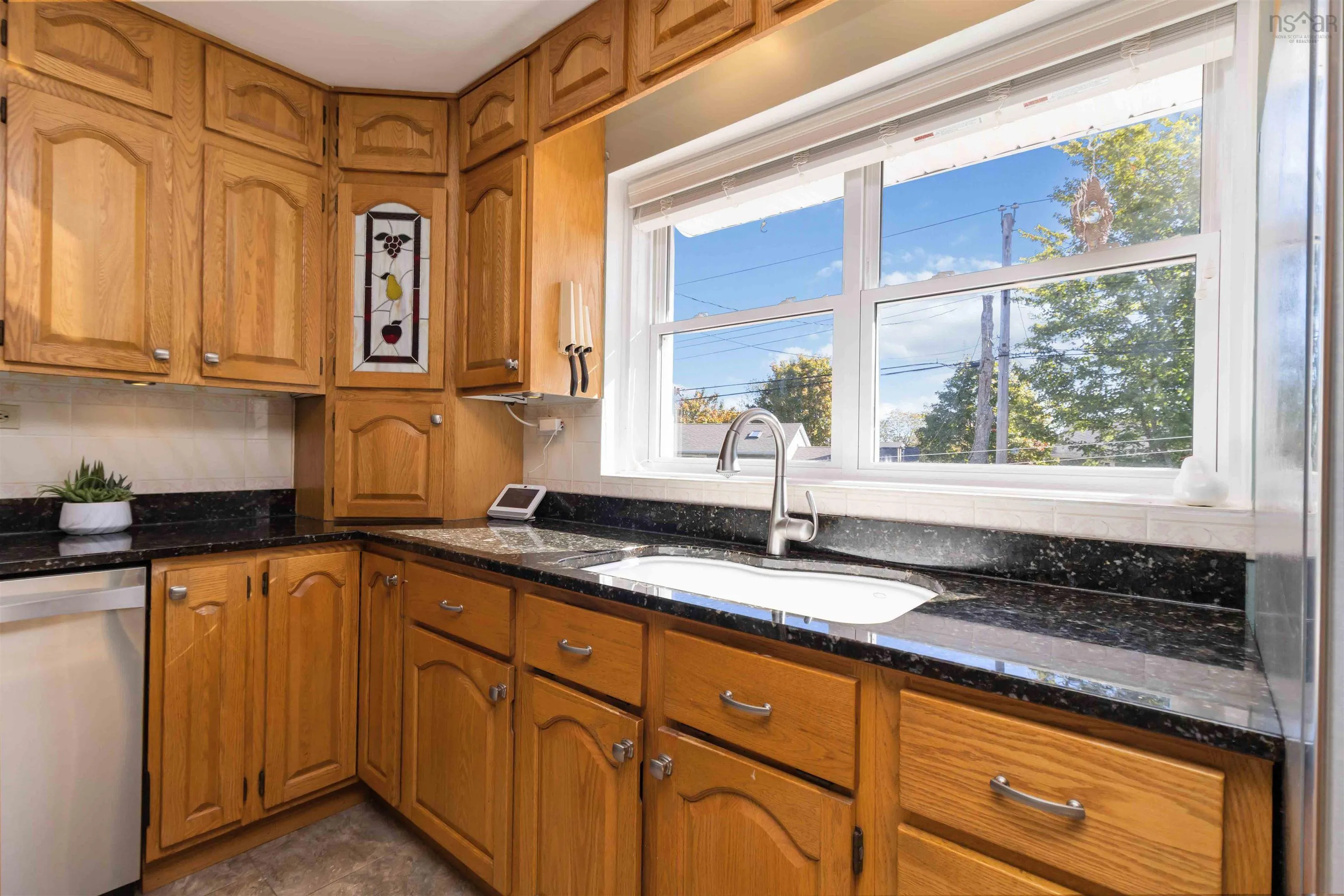 14 Agincourt Crescent, Dartmouth, NS B2V 1J1, 3 Bedrooms Bedrooms, ,2 BathroomsBathrooms,Residential,For Sale,Agincourt,202525188
