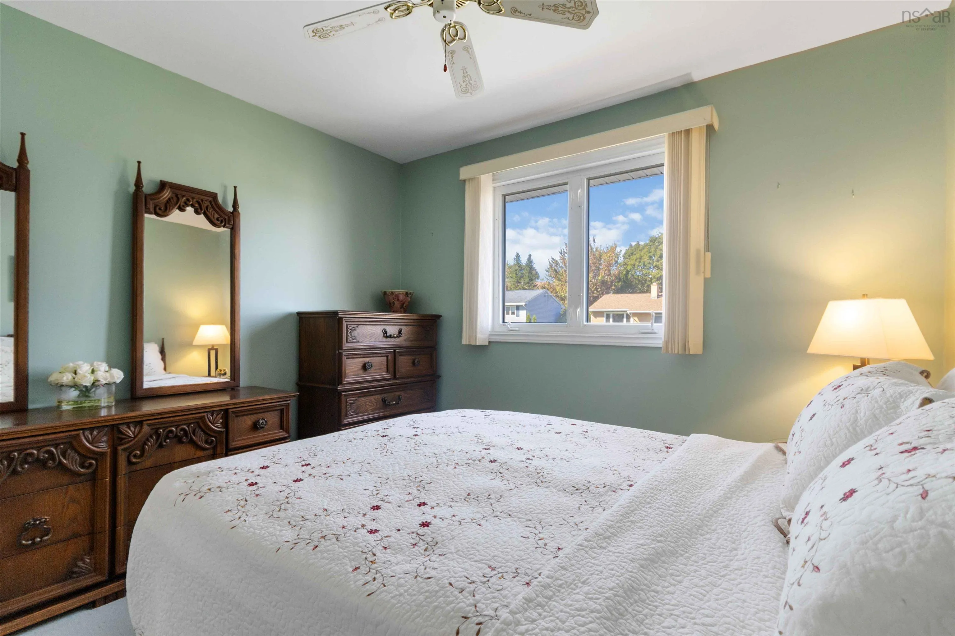 14 Agincourt Crescent, Dartmouth, NS B2V 1J1, 3 Bedrooms Bedrooms, ,2 BathroomsBathrooms,Residential,For Sale,Agincourt,202525188
