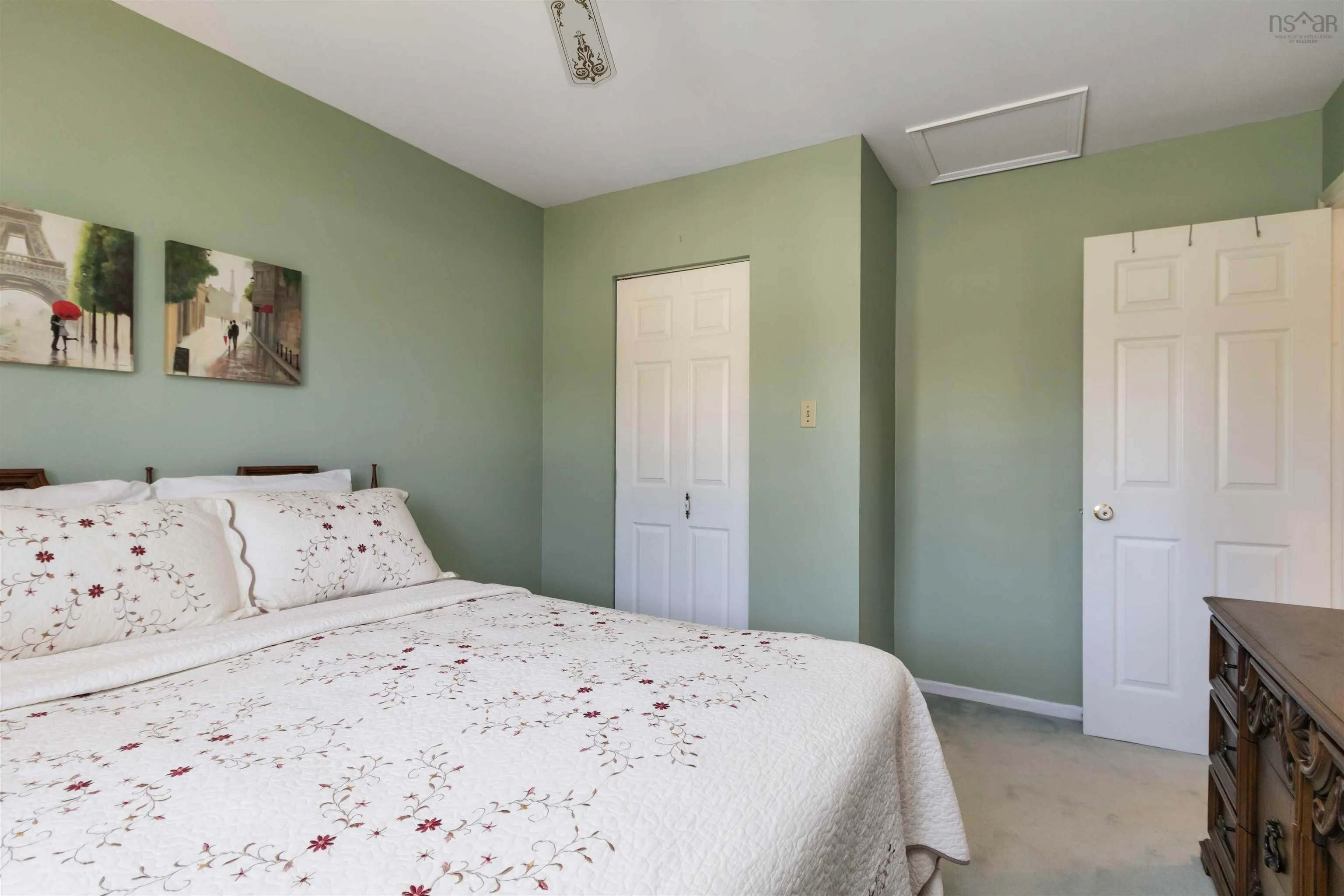 14 Agincourt Crescent, Dartmouth, NS B2V 1J1, 3 Bedrooms Bedrooms, ,2 BathroomsBathrooms,Residential,For Sale,Agincourt,202525188