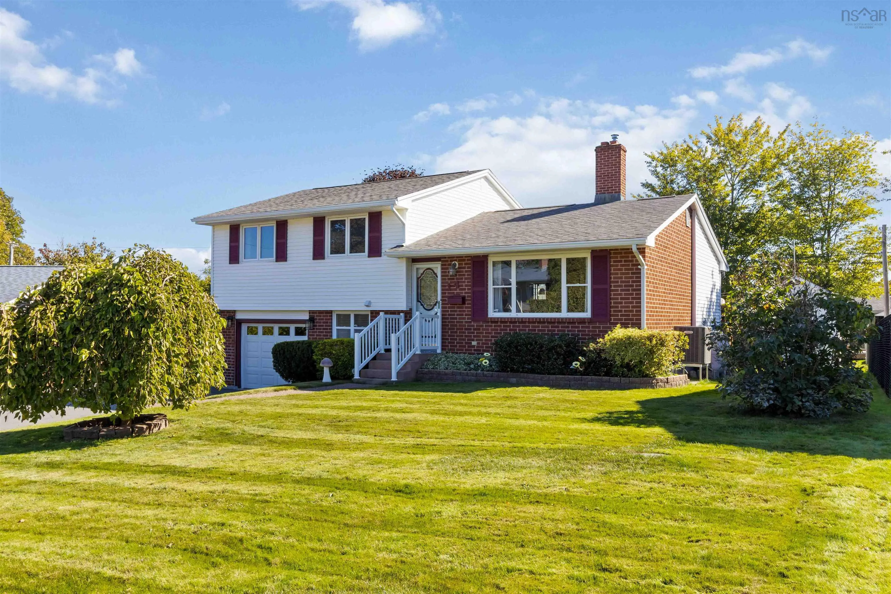 14 Agincourt Crescent, Dartmouth, NS B2V 1J1, 3 Bedrooms Bedrooms, ,2 BathroomsBathrooms,Residential,For Sale,Agincourt,202525188