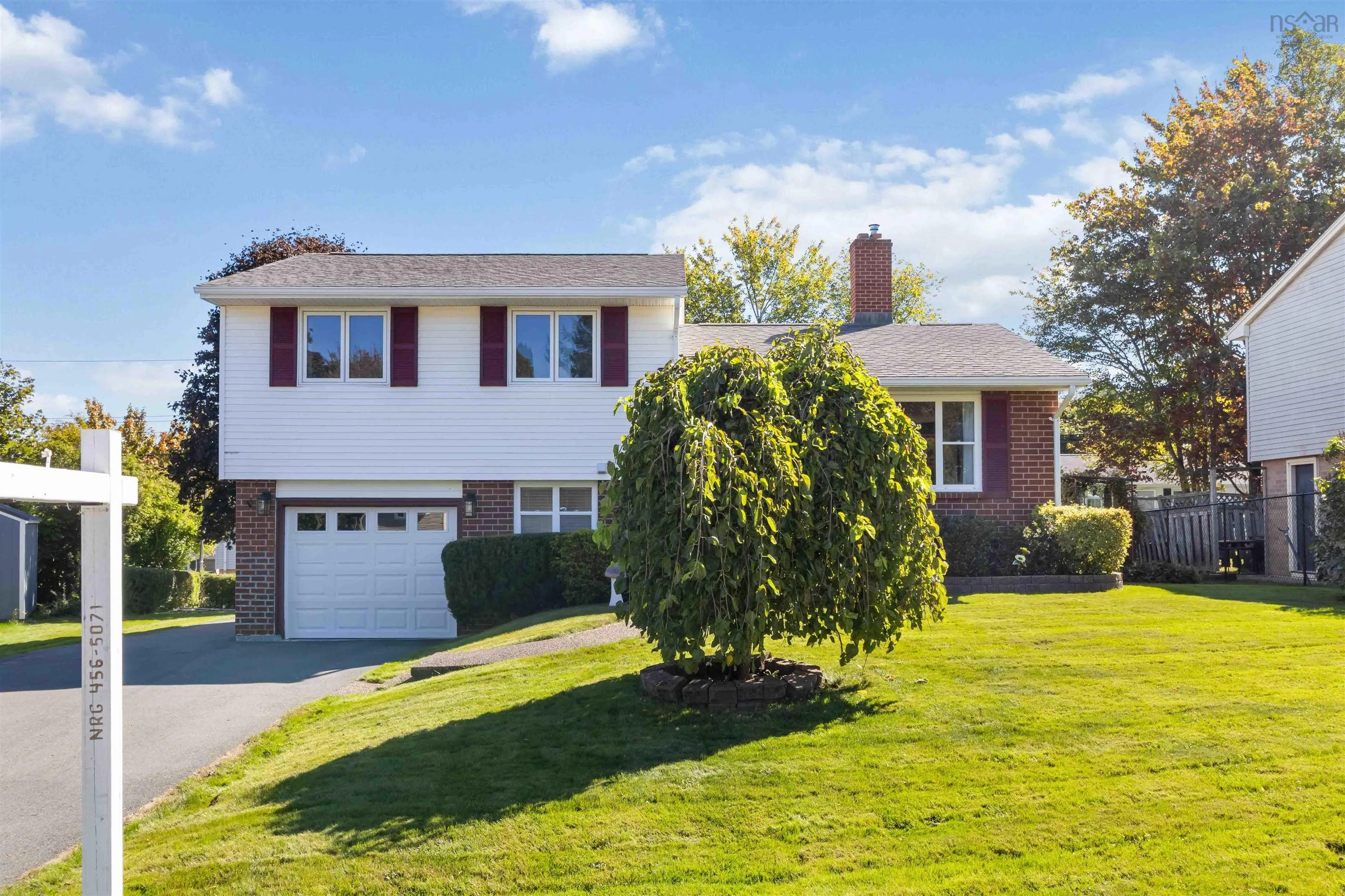 14 Agincourt Crescent, Dartmouth, NS B2V 1J1, 3 Bedrooms Bedrooms, ,2 BathroomsBathrooms,Residential,For Sale,Agincourt,202525188