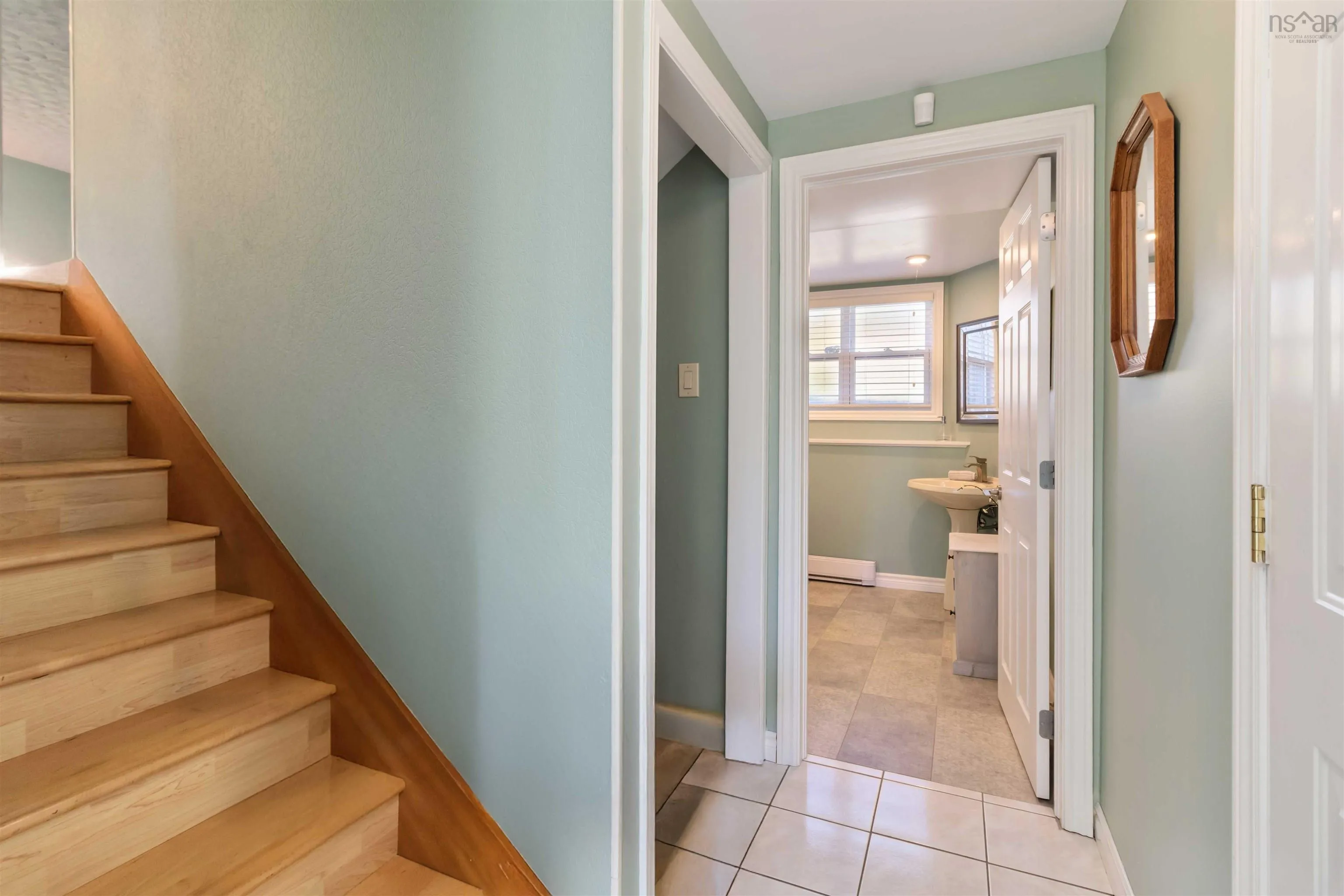 14 Agincourt Crescent, Dartmouth, NS B2V 1J1, 3 Bedrooms Bedrooms, ,2 BathroomsBathrooms,Residential,For Sale,Agincourt,202525188