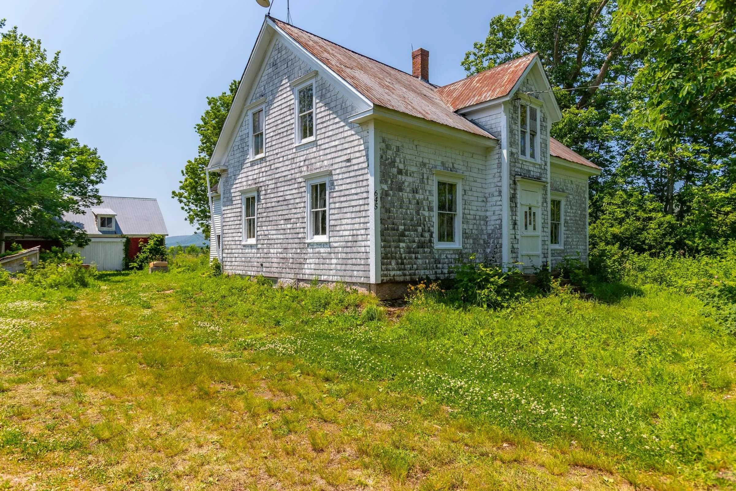 645 Leonard Road, Paradise Ns B0s 1r0, 5 Bedrooms Bedrooms, ,1 BathroomBathrooms,Residential,For Sale,Leonard,202502482