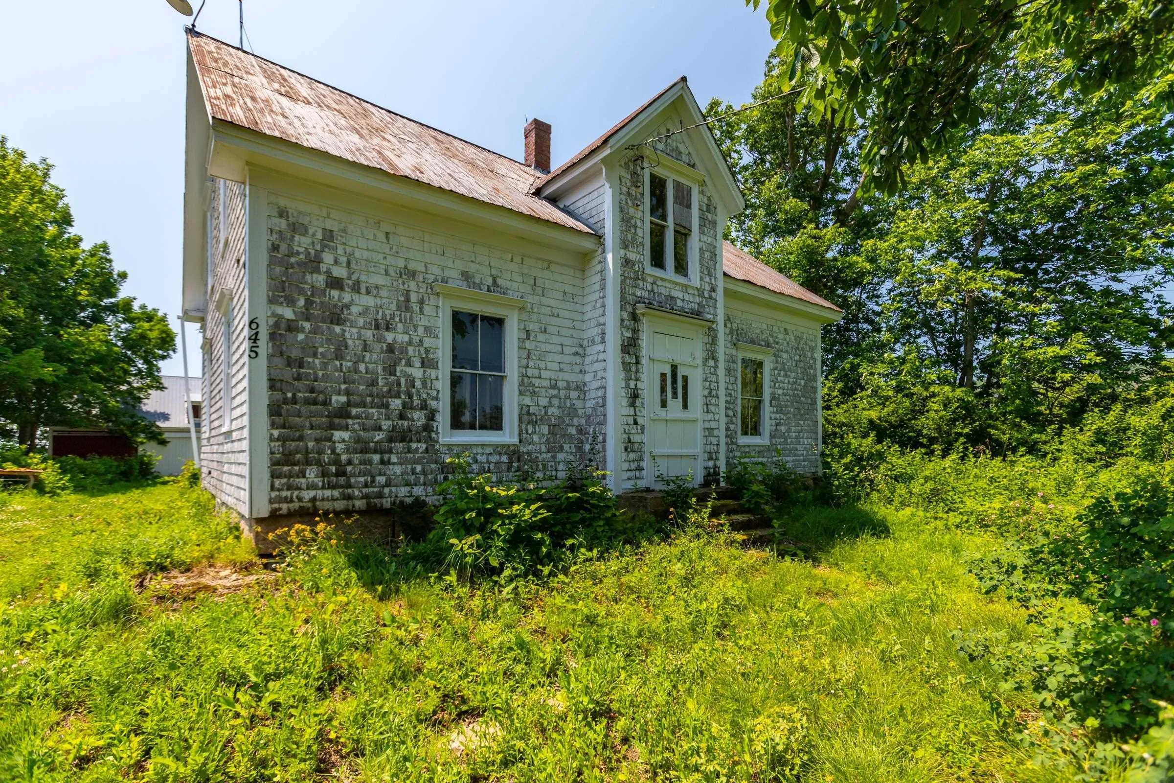 645 Leonard Road, Paradise Ns B0s 1r0, 5 Bedrooms Bedrooms, ,1 BathroomBathrooms,Residential,For Sale,Leonard,202502482