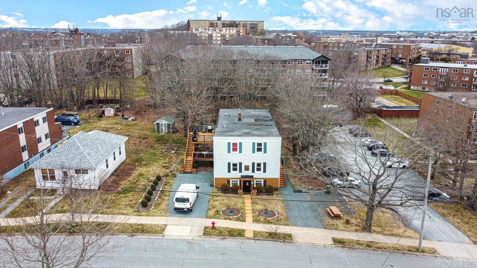 79 Jackson Road, Dartmouth Ns B3a 4a7, 10 Bedrooms Bedrooms, ,Residential Income,For Sale,Jackson,202508335