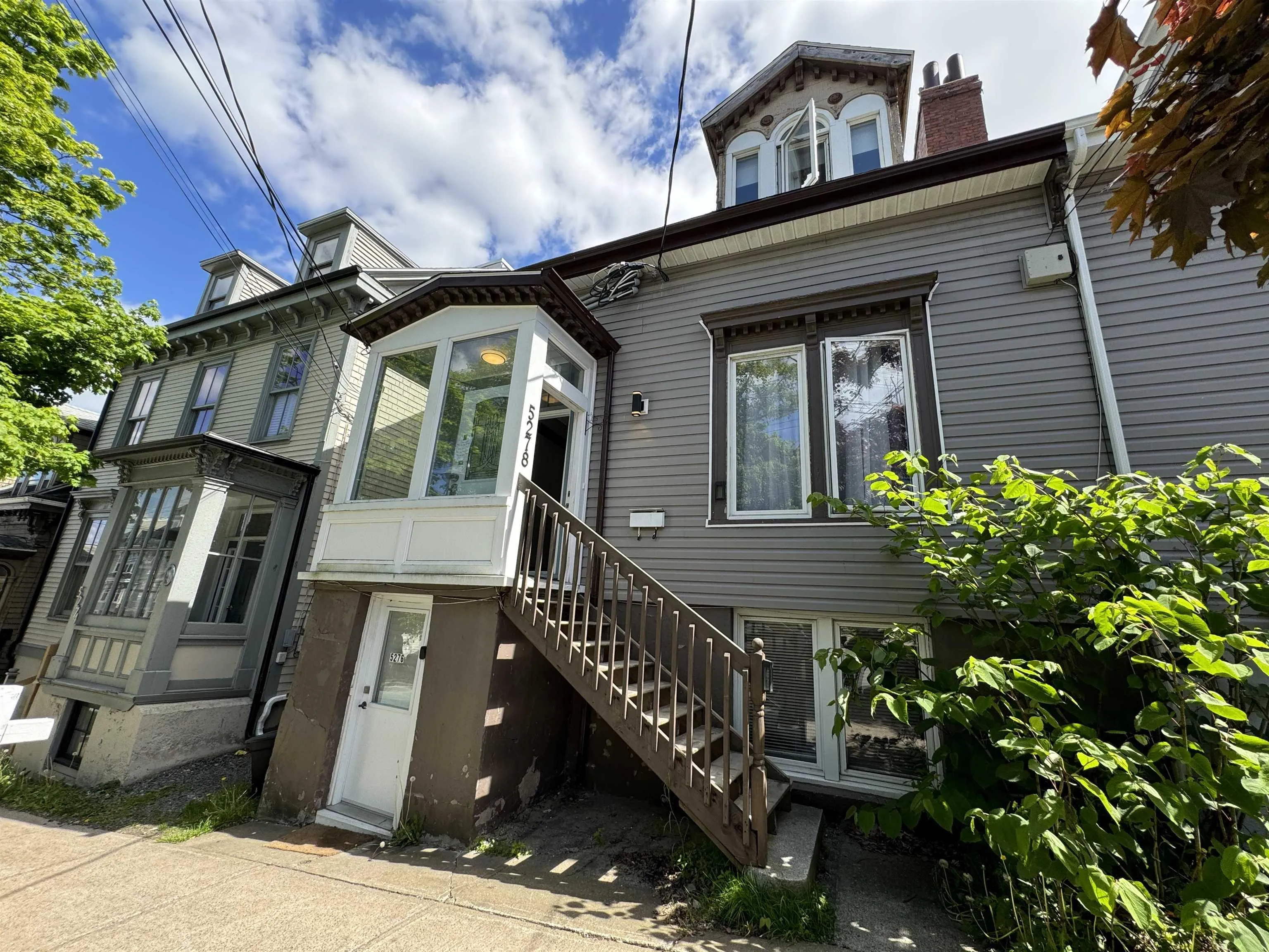 5276 South Street, Halifax Peninsula Ns B3j 1a4, 6 Bedrooms Bedrooms, ,Residential Income,For Sale,South,202413414