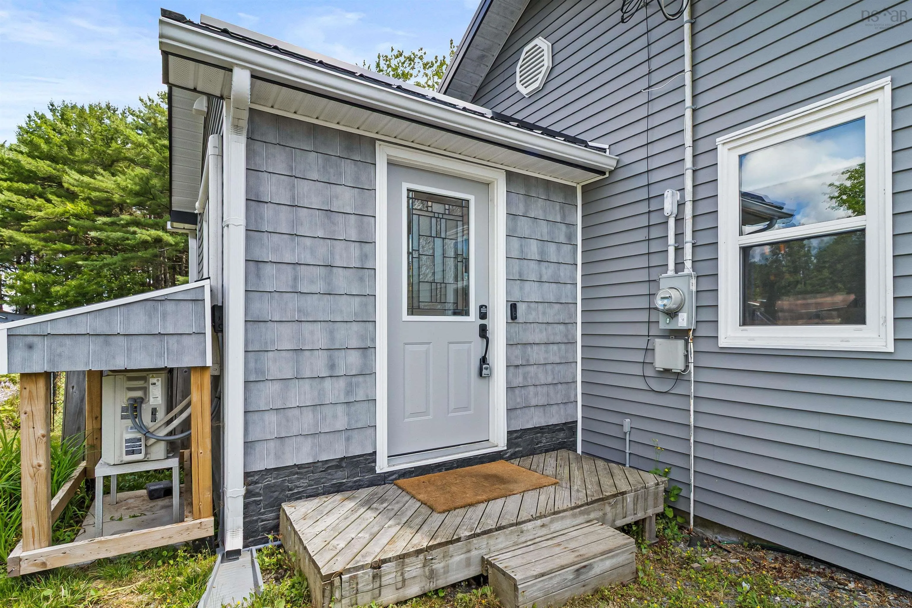 451 Highway 1, Mount Uniacke, NS B0N 1Z0, 3 Bedrooms Bedrooms, ,1 BathroomBathrooms,Residential,For Sale,Highway 1,202518746