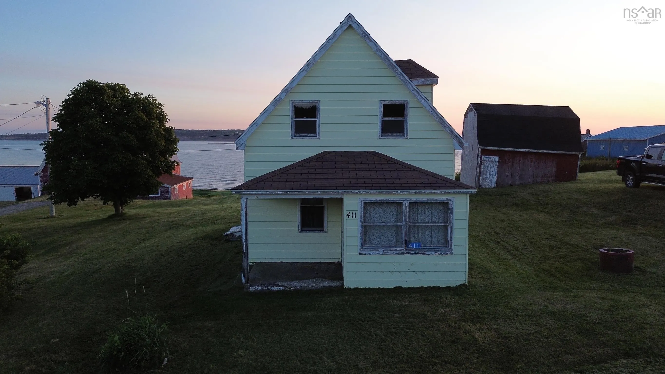 411 Main Street, Port Hood, NS B0E 2W0, 2 Bedrooms Bedrooms, ,1 BathroomBathrooms,Residential,For Sale,Main,202518713
