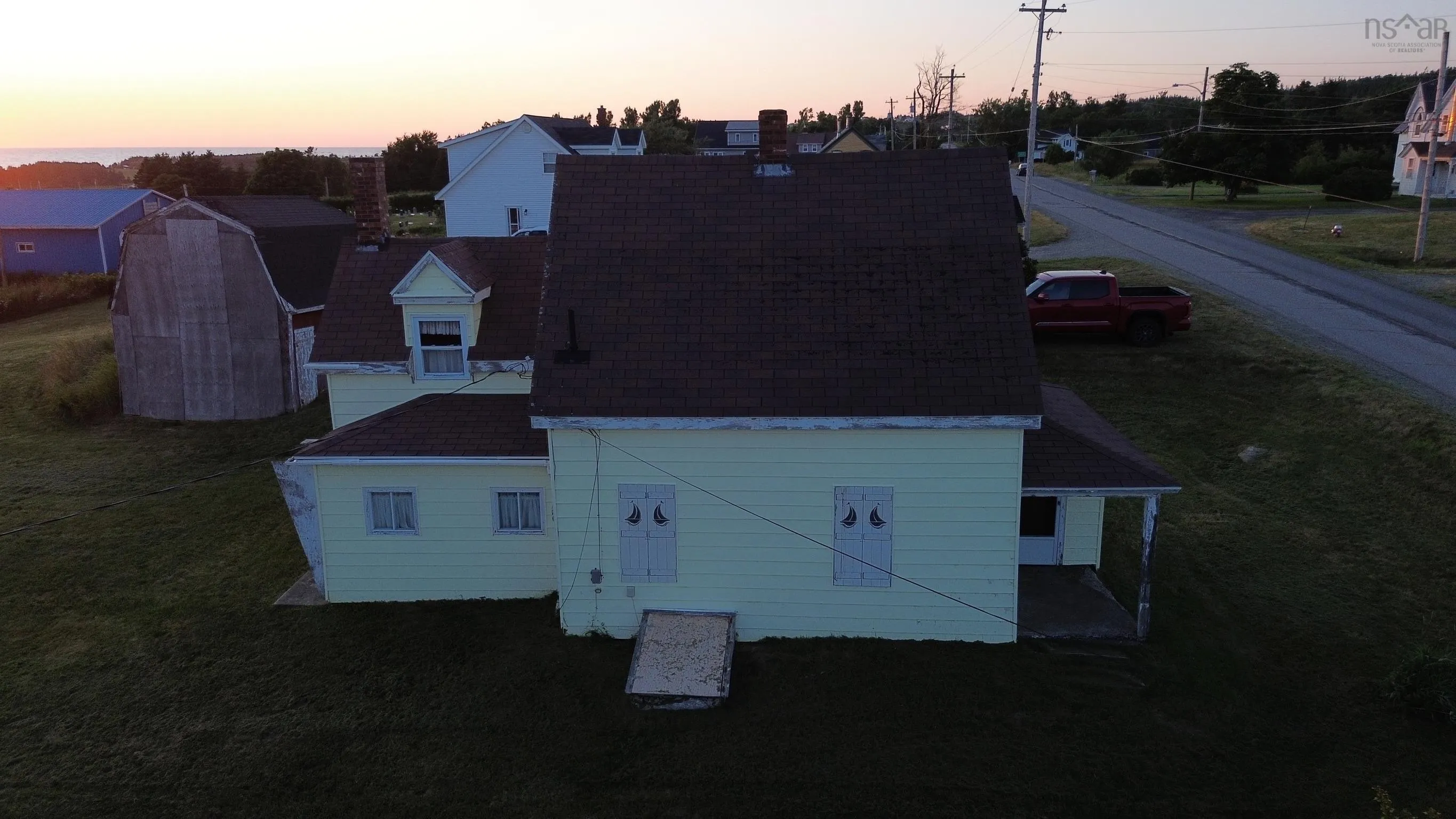 411 Main Street, Port Hood, NS B0E 2W0, 2 Bedrooms Bedrooms, ,1 BathroomBathrooms,Residential,For Sale,Main,202518713
