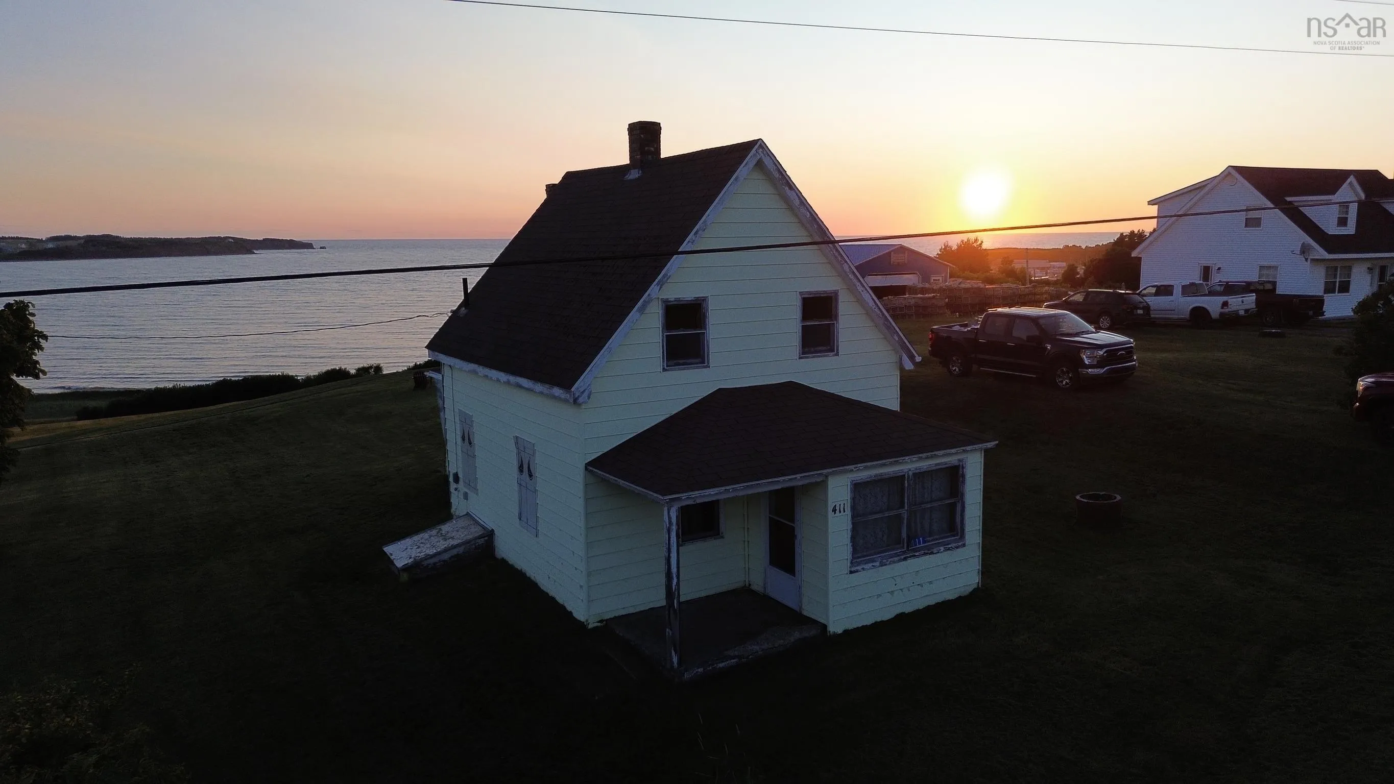 411 Main Street, Port Hood, NS B0E 2W0, 2 Bedrooms Bedrooms, ,1 BathroomBathrooms,Residential,For Sale,Main,202518713