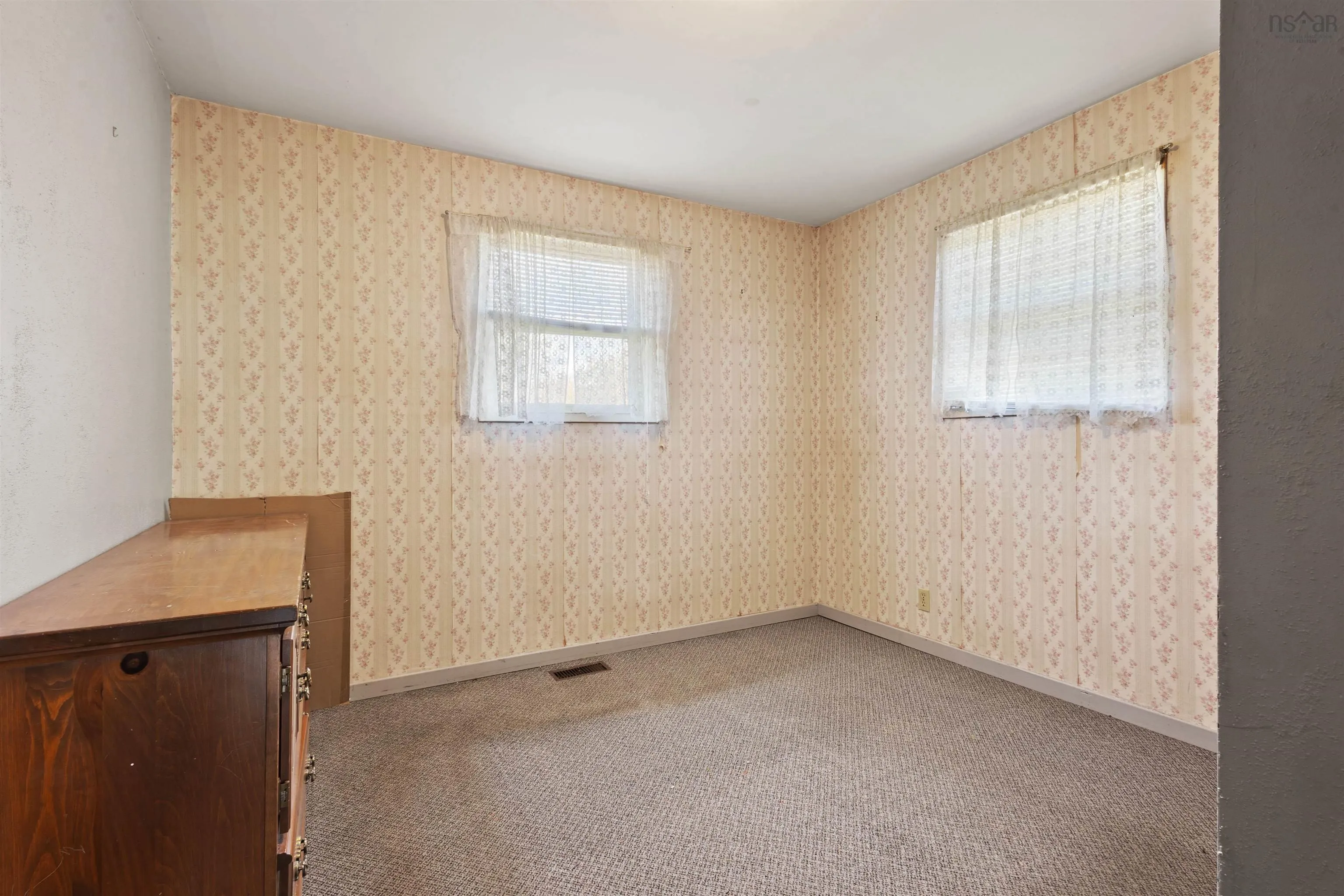 63 Frank Road, Italy Cross Ns B4v 0m6, 3 Bedrooms Bedrooms, ,2 BathroomsBathrooms,Residential,For Sale,Frank,202424780