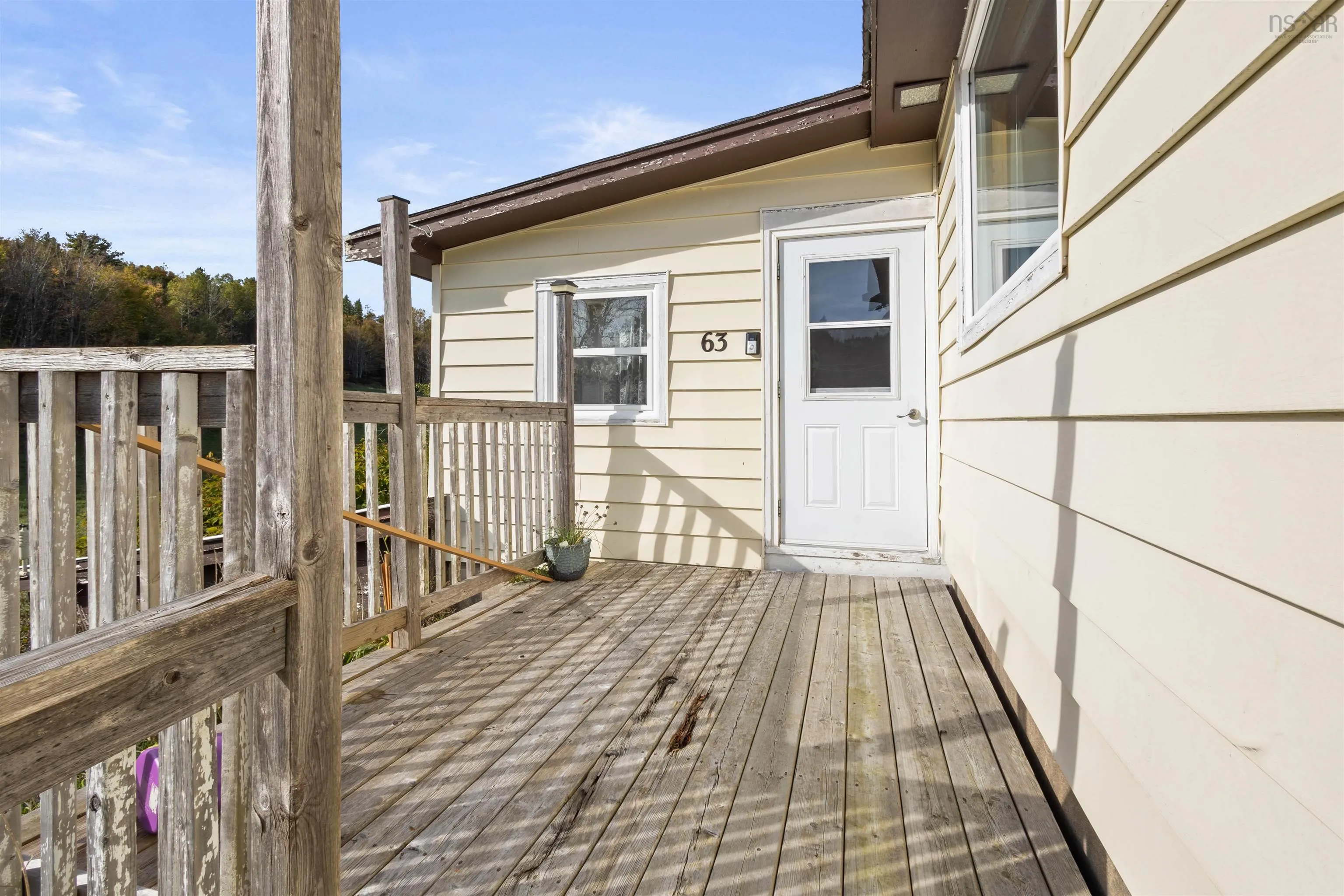 63 Frank Road, Italy Cross Ns B4v 0m6, 3 Bedrooms Bedrooms, ,2 BathroomsBathrooms,Residential,For Sale,Frank,202424780