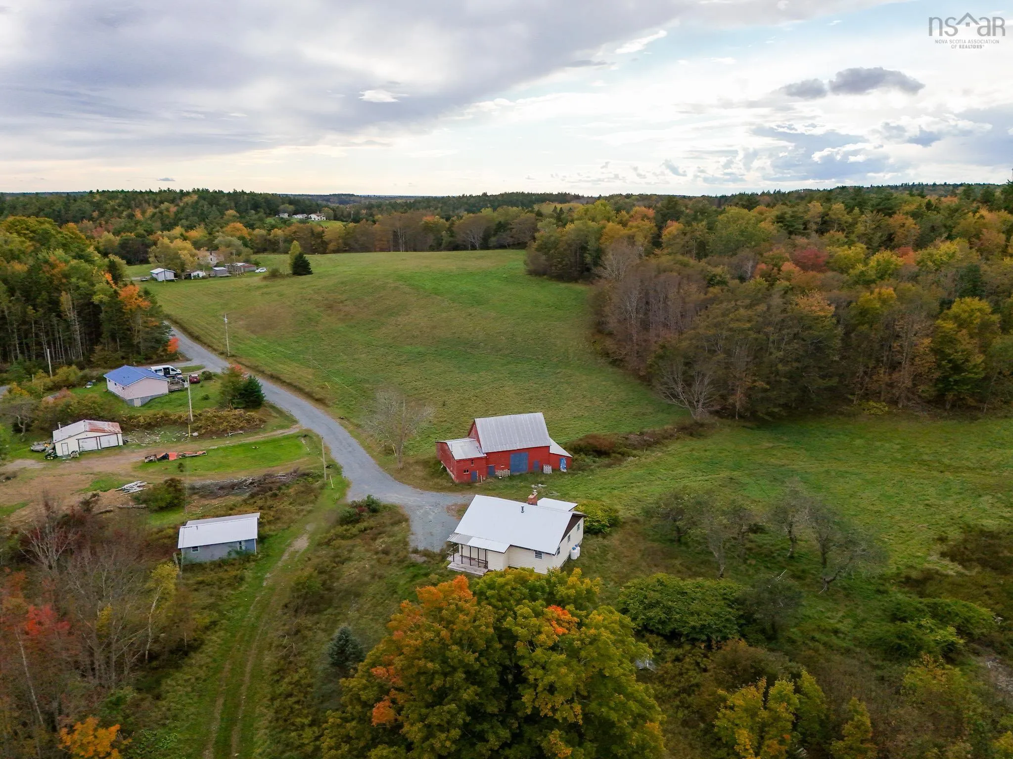 63 Frank Road, Italy Cross Ns B4v 0m6, 3 Bedrooms Bedrooms, ,2 BathroomsBathrooms,Residential,For Sale,Frank,202424780