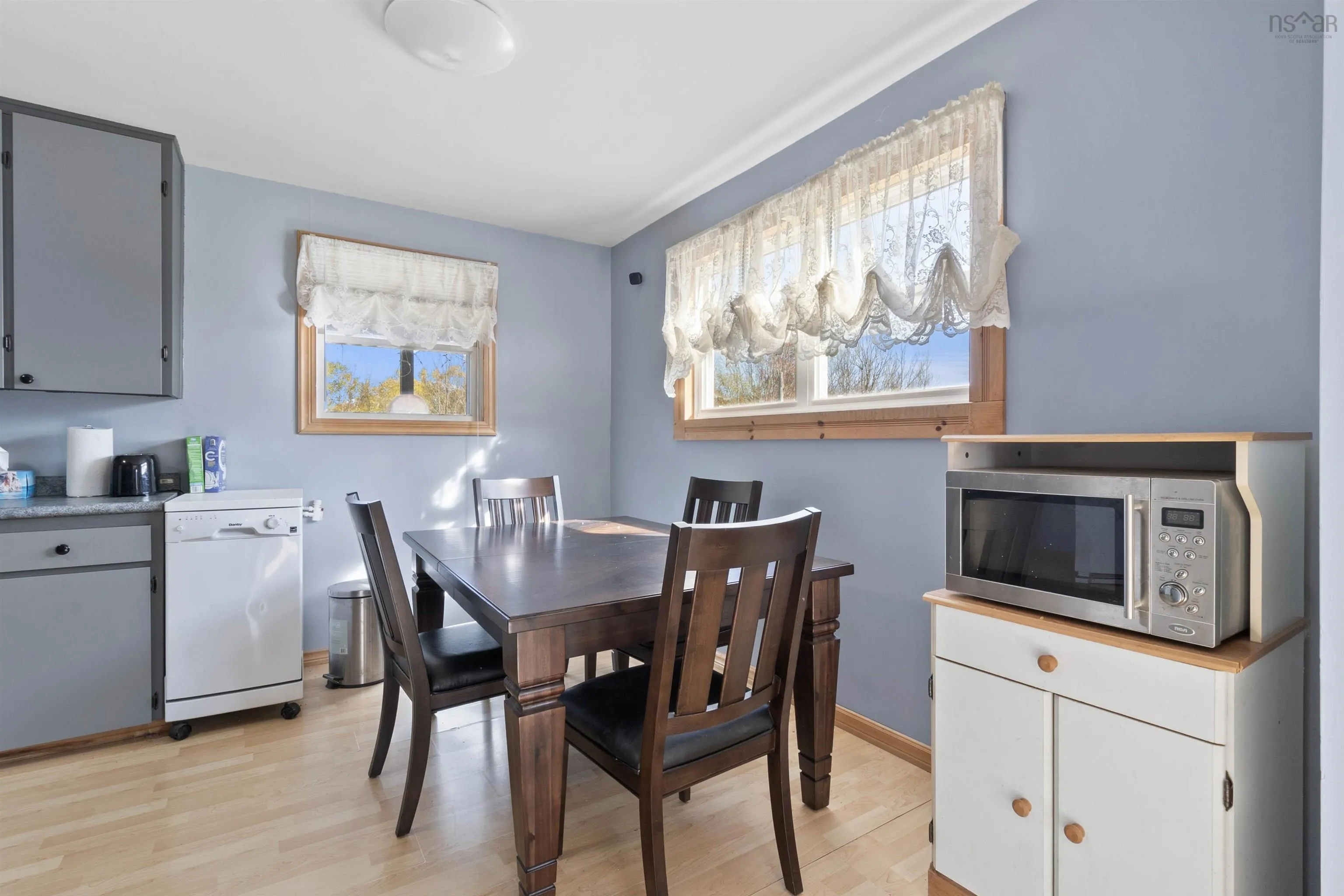 63 Frank Road, Italy Cross Ns B4v 0m6, 3 Bedrooms Bedrooms, ,2 BathroomsBathrooms,Residential,For Sale,Frank,202424780