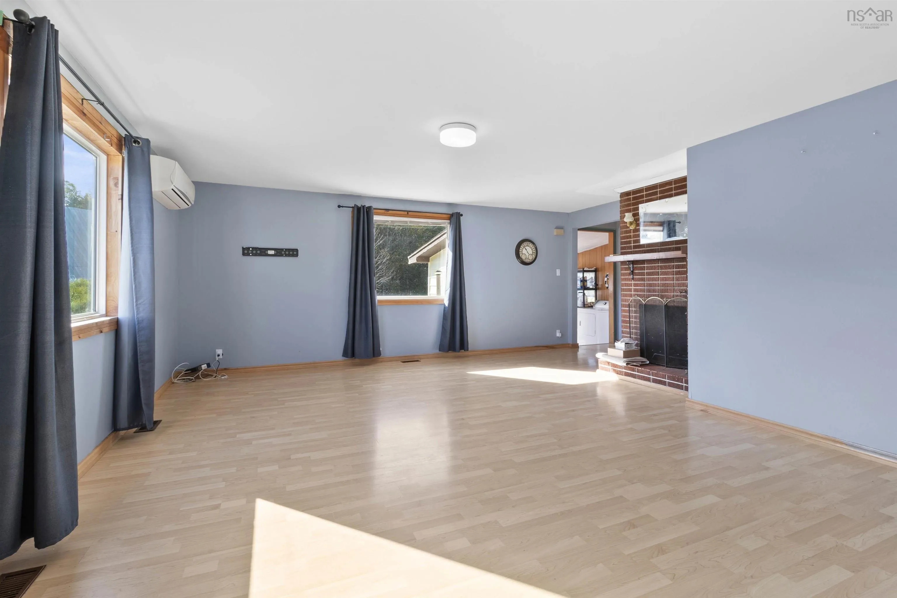 63 Frank Road, Italy Cross Ns B4v 0m6, 3 Bedrooms Bedrooms, ,2 BathroomsBathrooms,Residential,For Sale,Frank,202424780