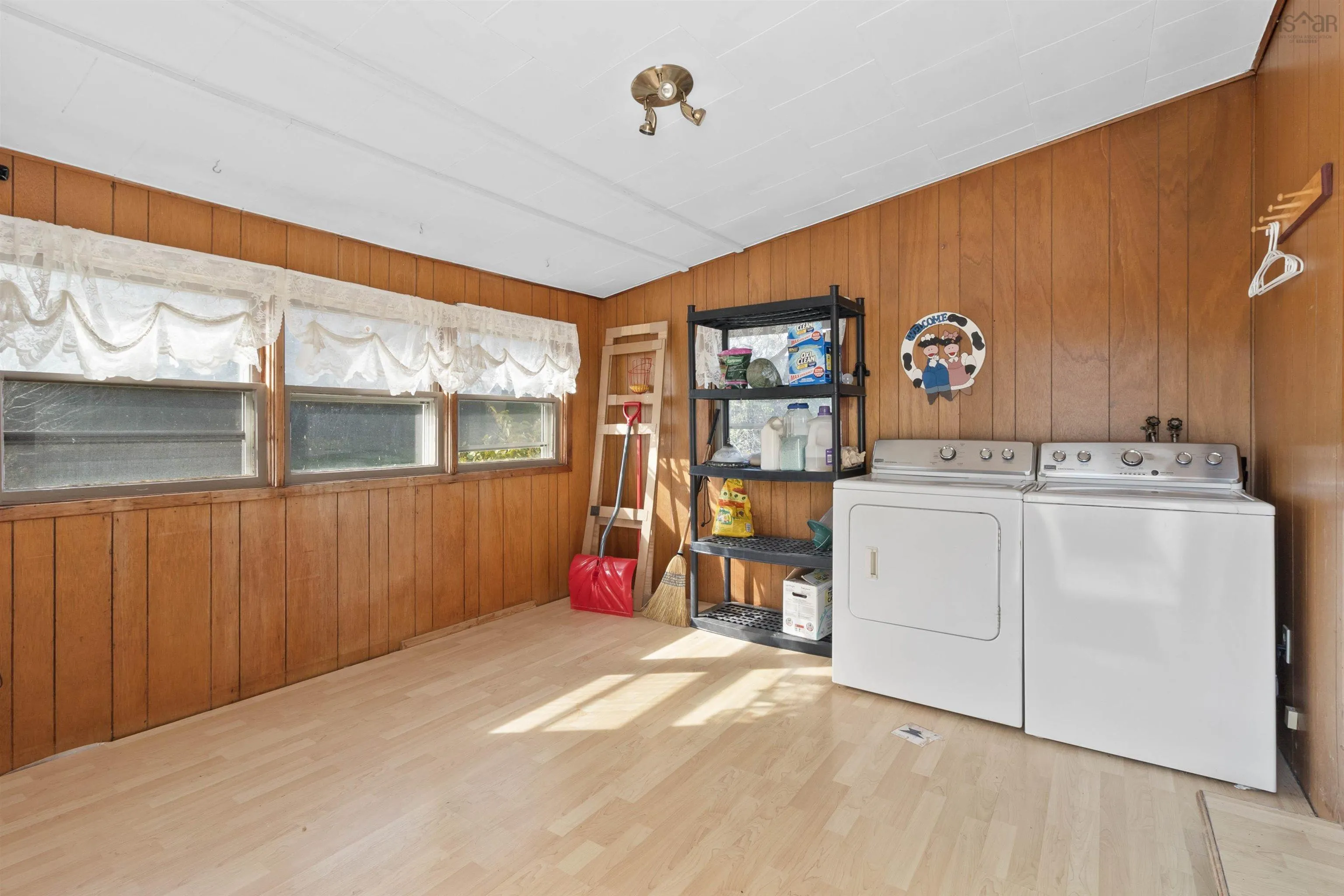 63 Frank Road, Italy Cross Ns B4v 0m6, 3 Bedrooms Bedrooms, ,2 BathroomsBathrooms,Residential,For Sale,Frank,202424780