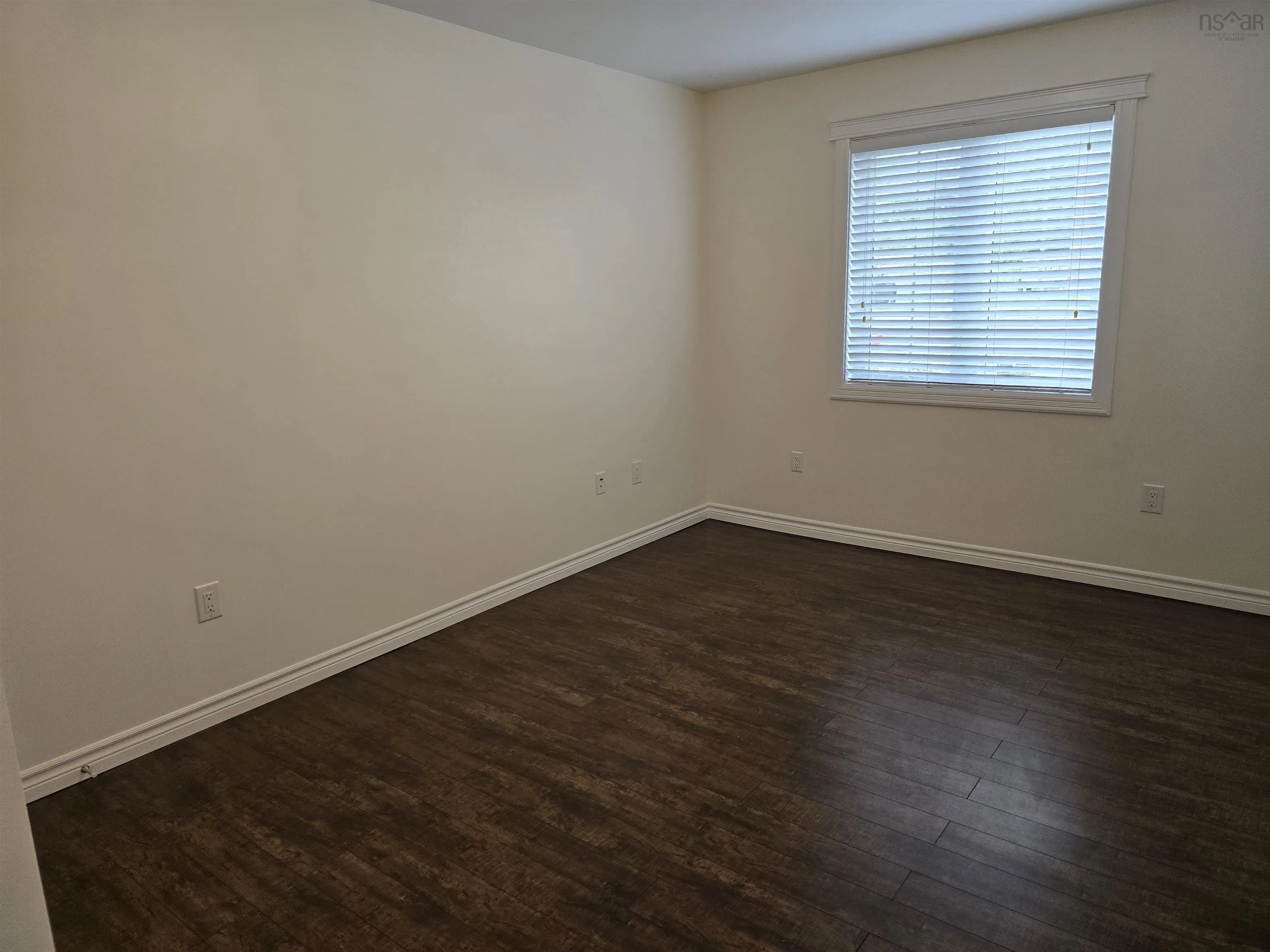 339-341 Mcconnell Drive, Sydney, NS B1P 3V5, 4 Bedrooms Bedrooms, ,2 BathroomsBathrooms,Residential,For Sale,Mcconnell,202516196