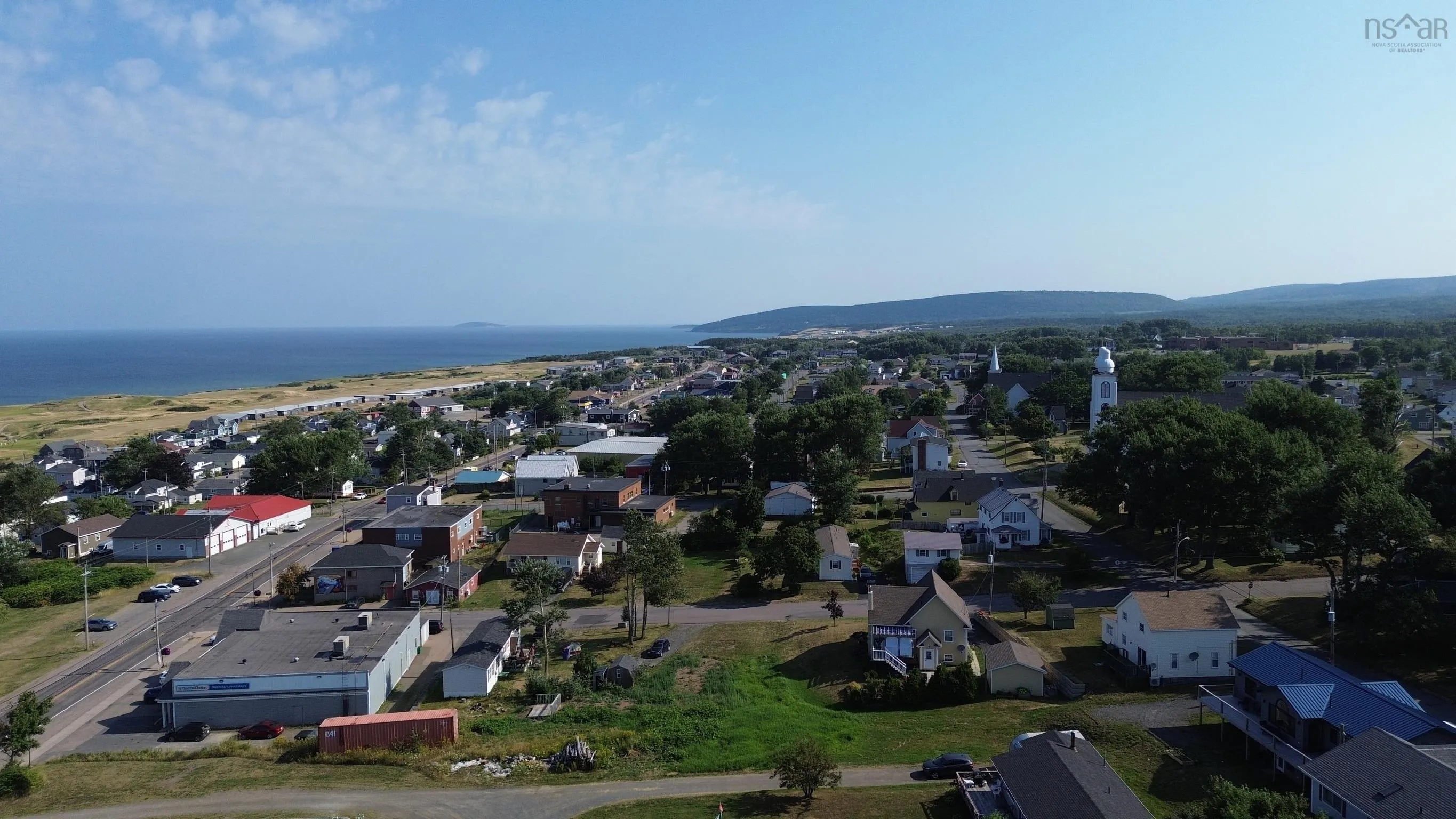15770 Central Avenue, Inverness Ns B0e 1n0, 10 Bedrooms Bedrooms, ,Residential Income,For Sale,Central,202503962