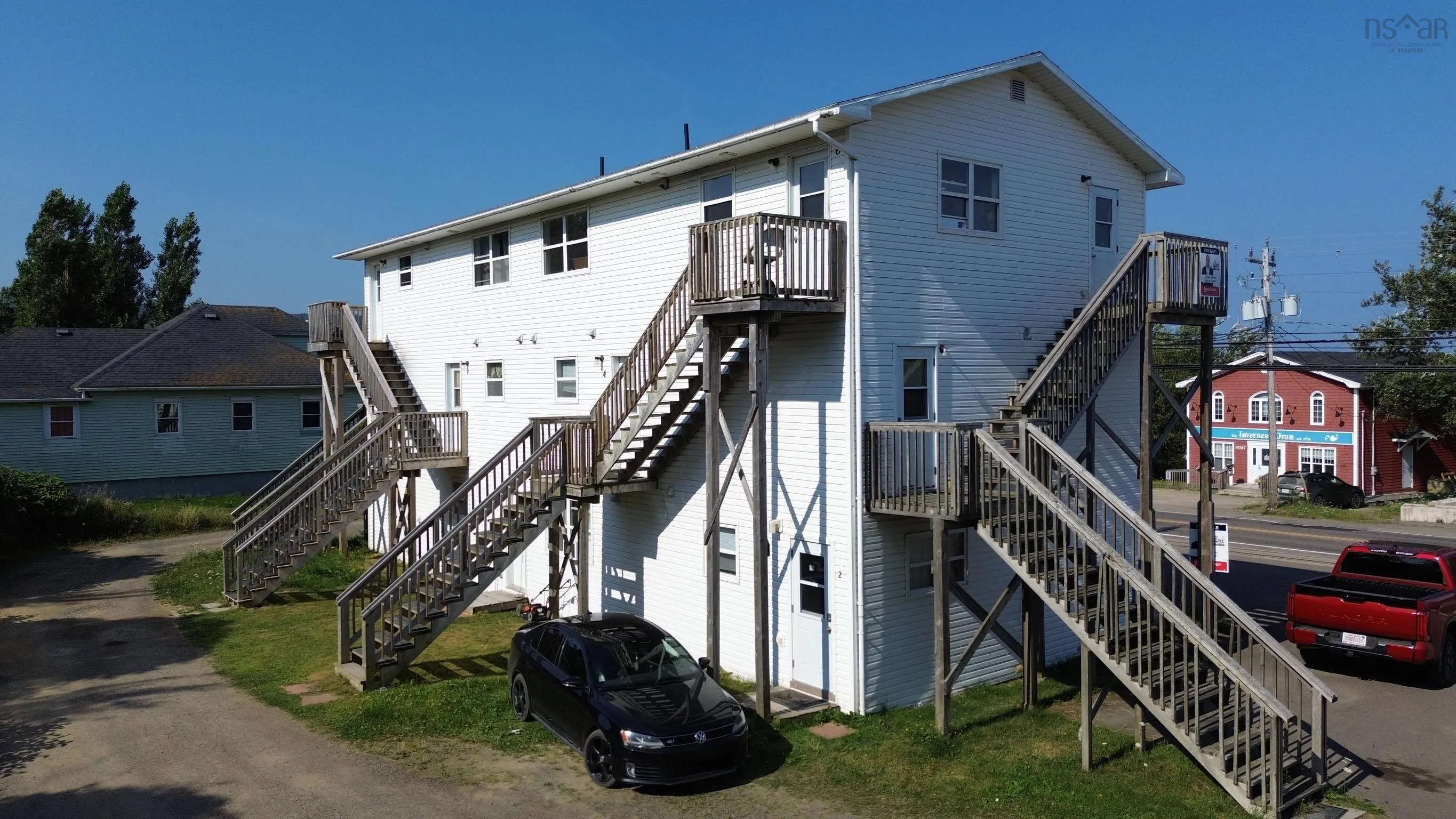 15770 Central Avenue, Inverness Ns B0e 1n0, 10 Bedrooms Bedrooms, ,Residential Income,For Sale,Central,202503962
