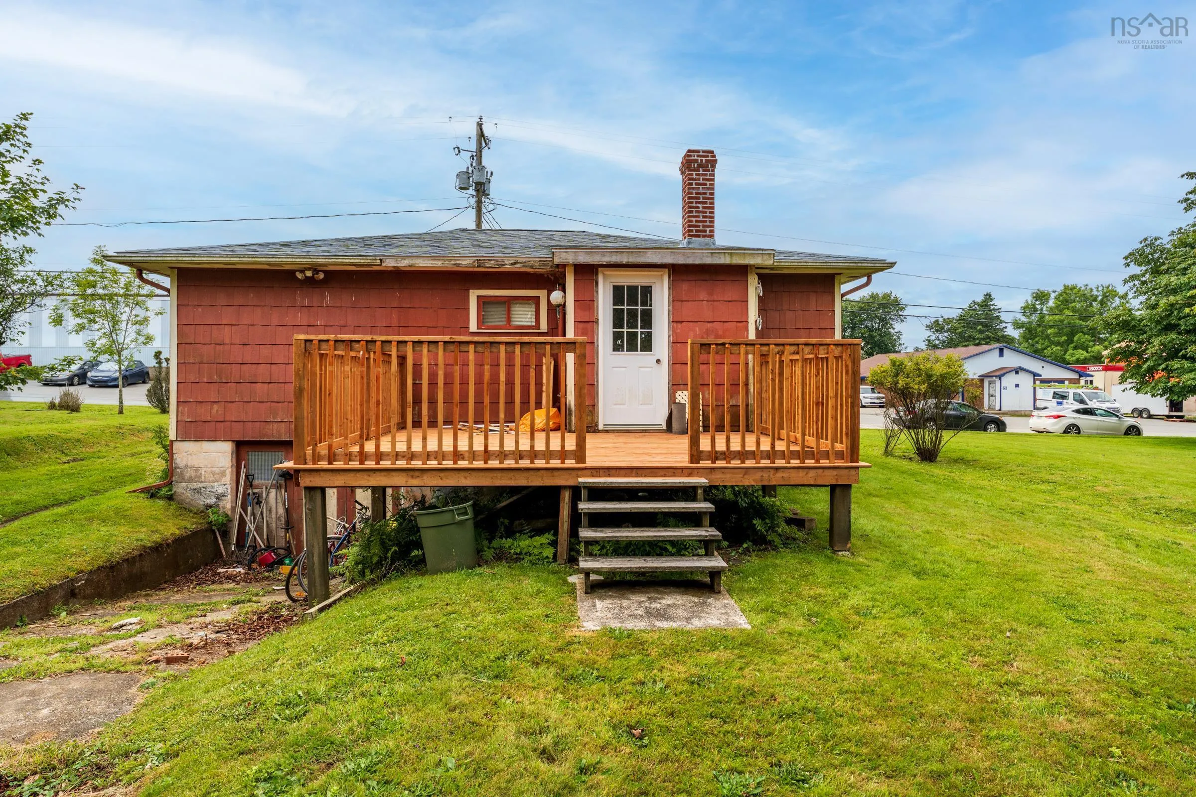 18 Shaw Avenue, Yarmouth, NS B5A 2T9, 4 Bedrooms Bedrooms, ,2 BathroomsBathrooms,Residential,For Sale,Shaw,202518398