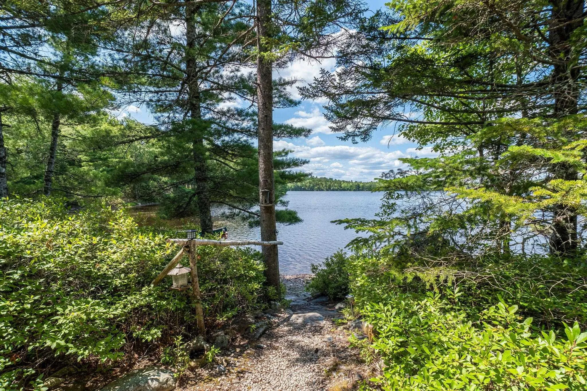 400 Lakefront Drive, Chelsea, NS B4V 7M9, 2 Bedrooms Bedrooms, ,1 BathroomBathrooms,Residential,For Sale,Lakefront,202519567