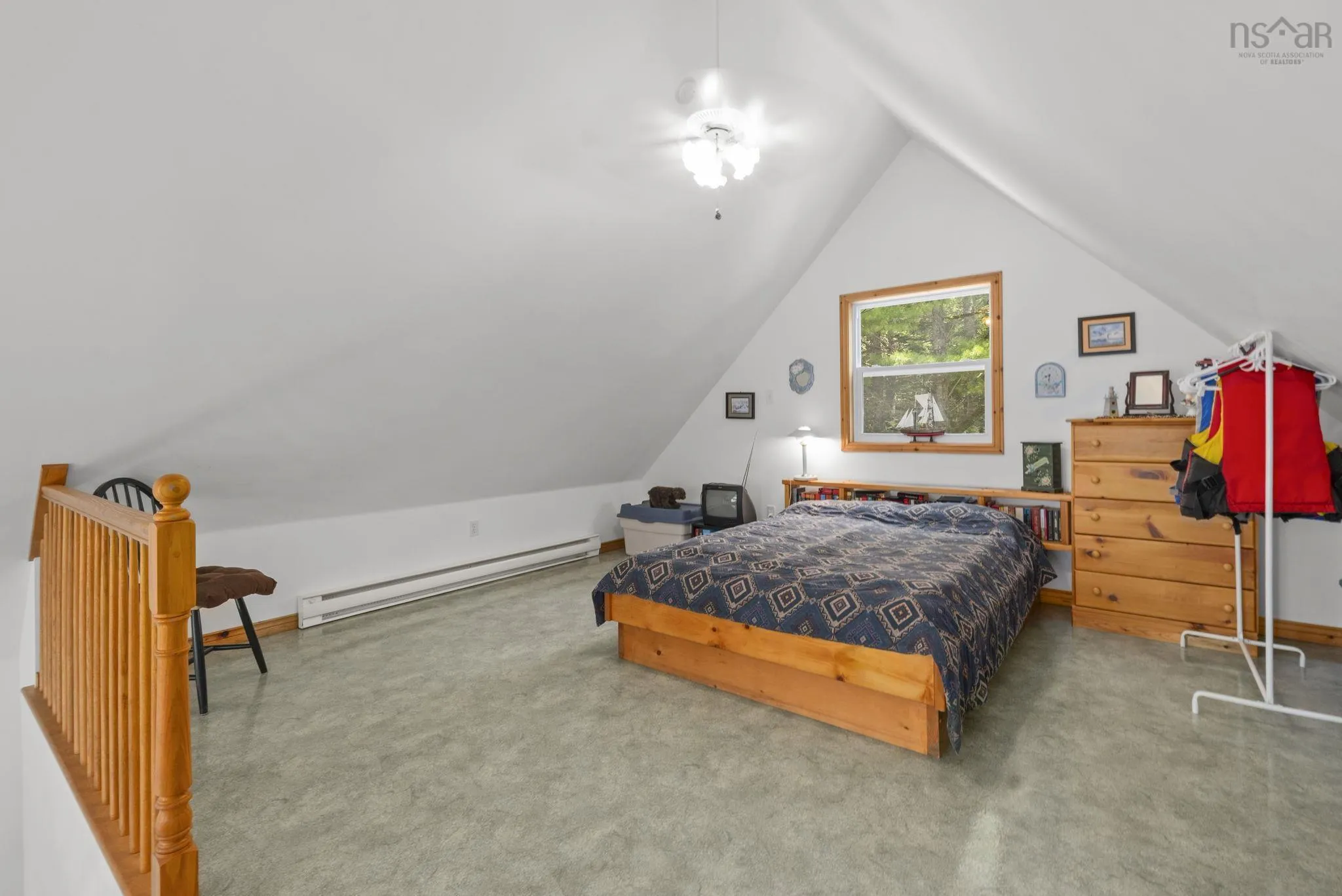 400 Lakefront Drive, Chelsea, NS B4V 7M9, 2 Bedrooms Bedrooms, ,1 BathroomBathrooms,Residential,For Sale,Lakefront,202519567