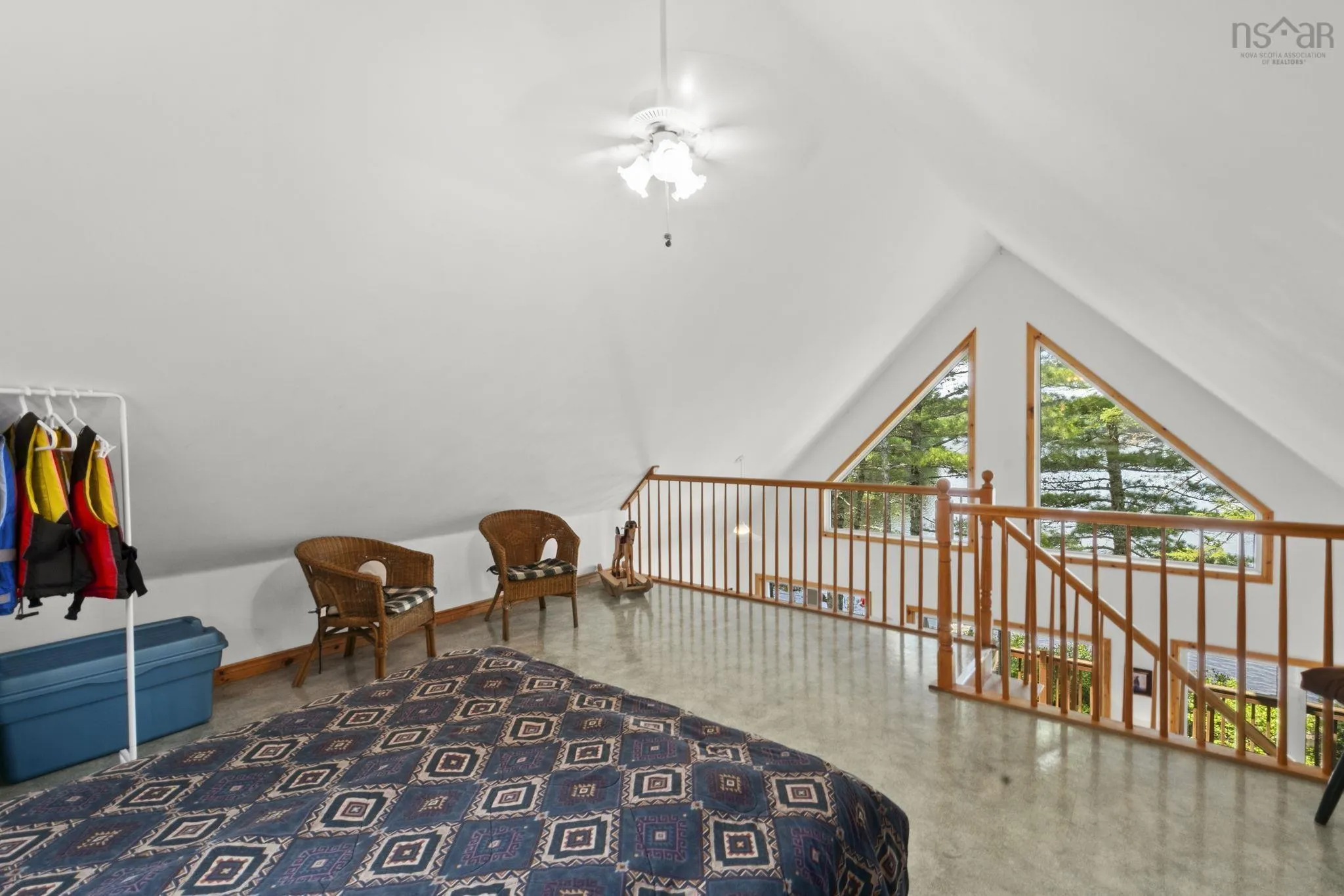 400 Lakefront Drive, Chelsea, NS B4V 7M9, 2 Bedrooms Bedrooms, ,1 BathroomBathrooms,Residential,For Sale,Lakefront,202519567