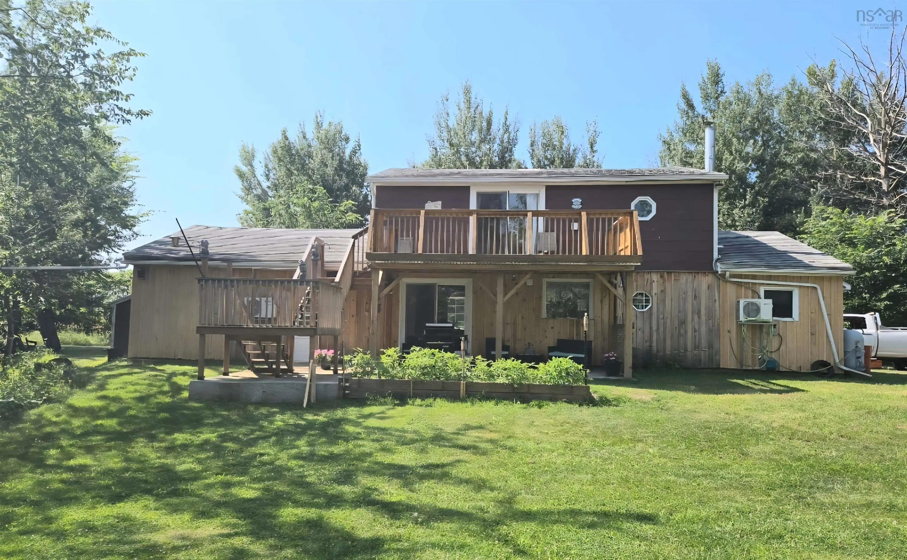 114 Bog Road, Berwick, NS B0P 1E0, 3 Bedrooms Bedrooms, ,2 BathroomsBathrooms,Residential,For Sale,Bog,202515285