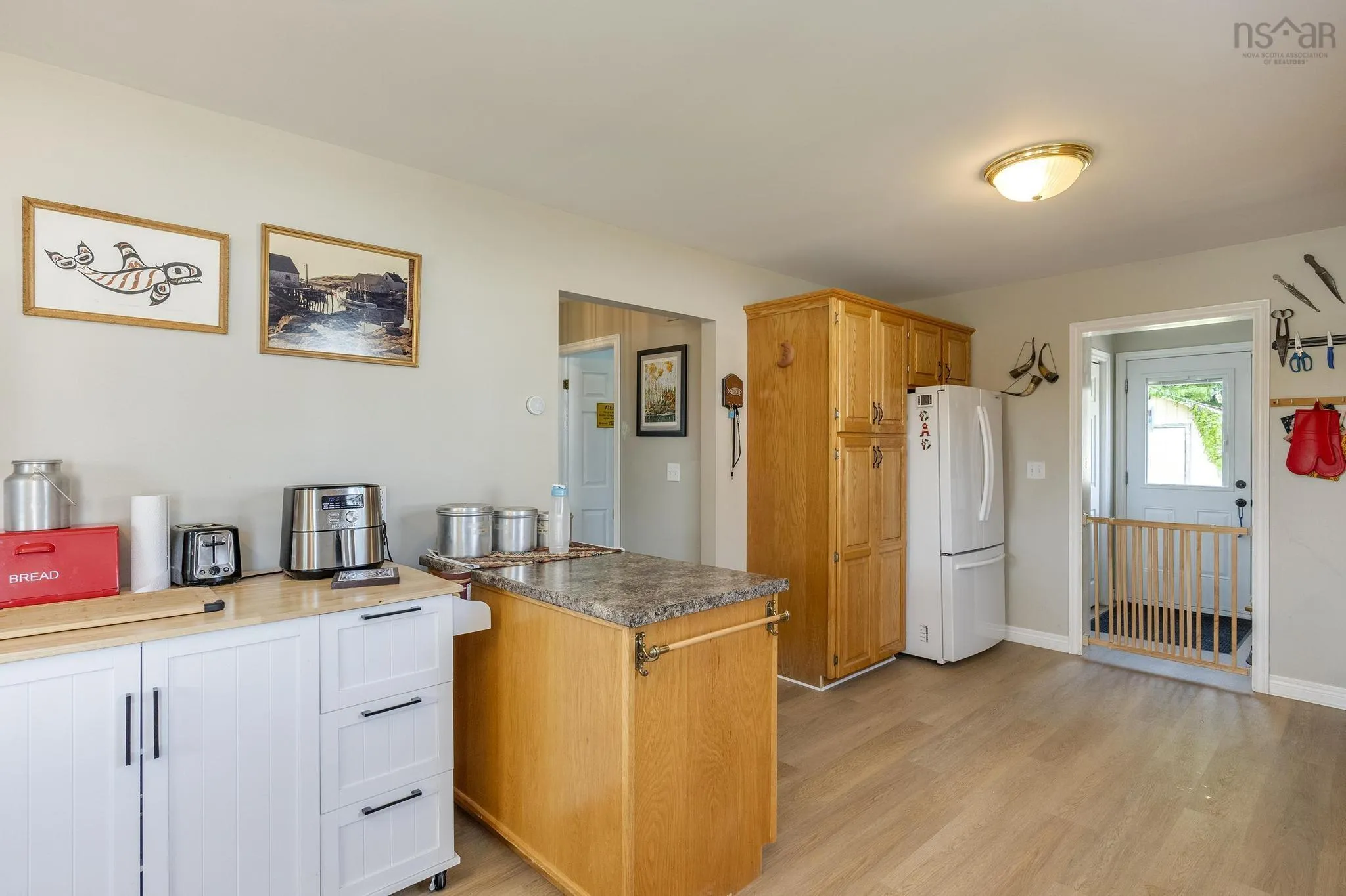 33 West Street, Digby, NS B0V 1A0, 3 Bedrooms Bedrooms, ,2 BathroomsBathrooms,Residential,For Sale,West,202515946