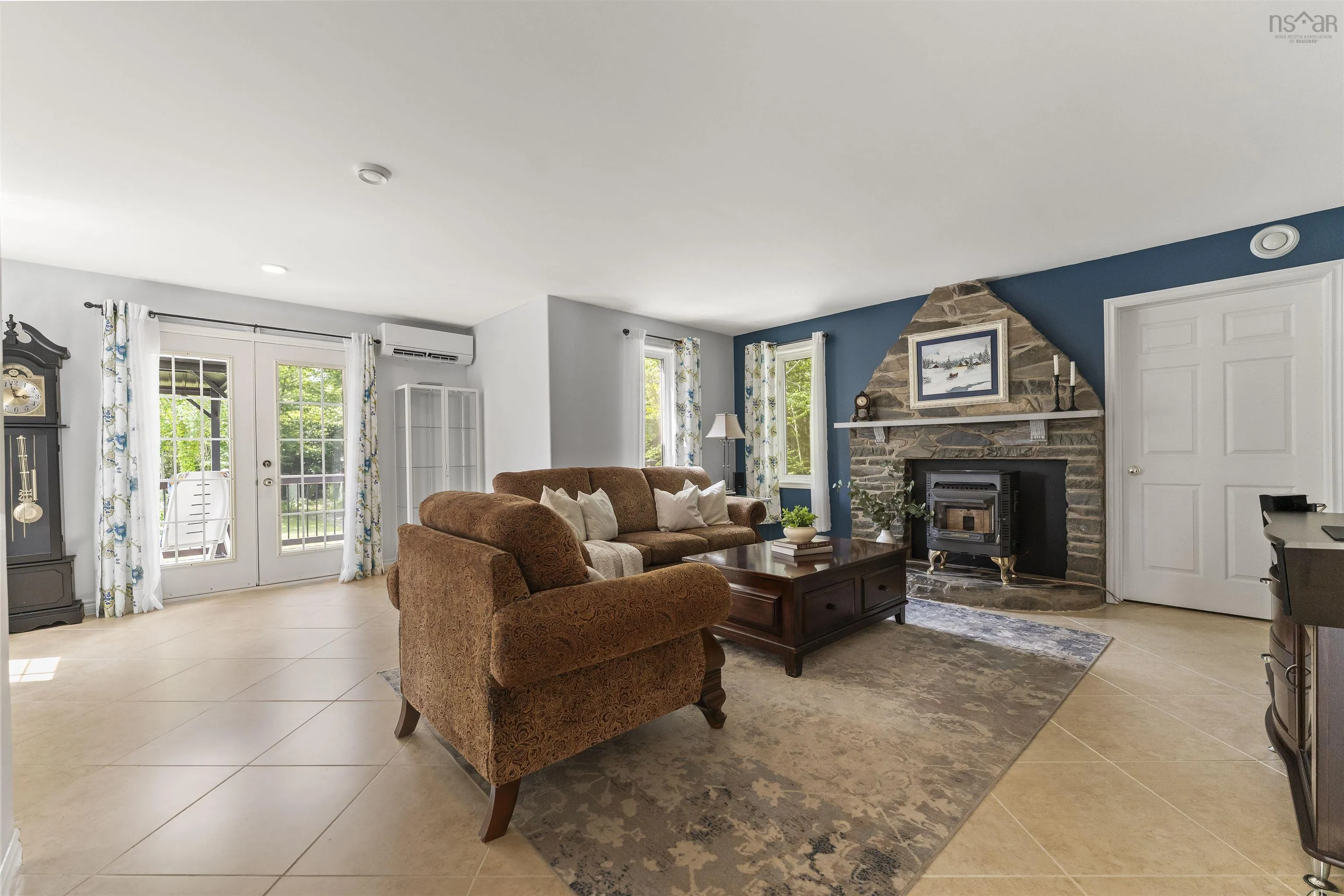 26 Lochaber Court, Lake Loon, NS B2W 6K6, 4 Bedrooms Bedrooms, ,3 BathroomsBathrooms,Residential,For Sale,Lochaber,202519577