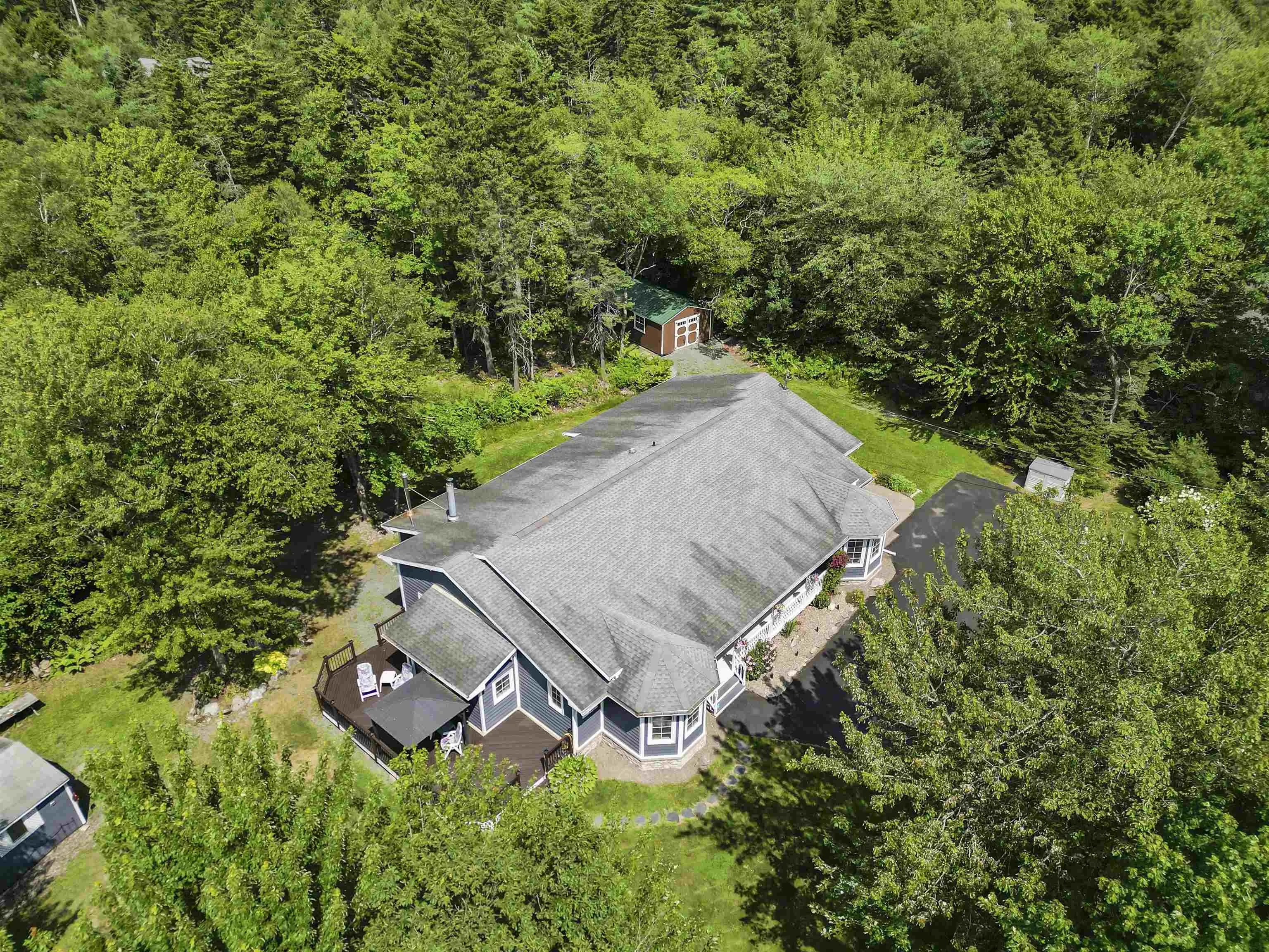 26 Lochaber Court, Lake Loon, NS B2W 6K6, 4 Bedrooms Bedrooms, ,3 BathroomsBathrooms,Residential,For Sale,Lochaber,202519577