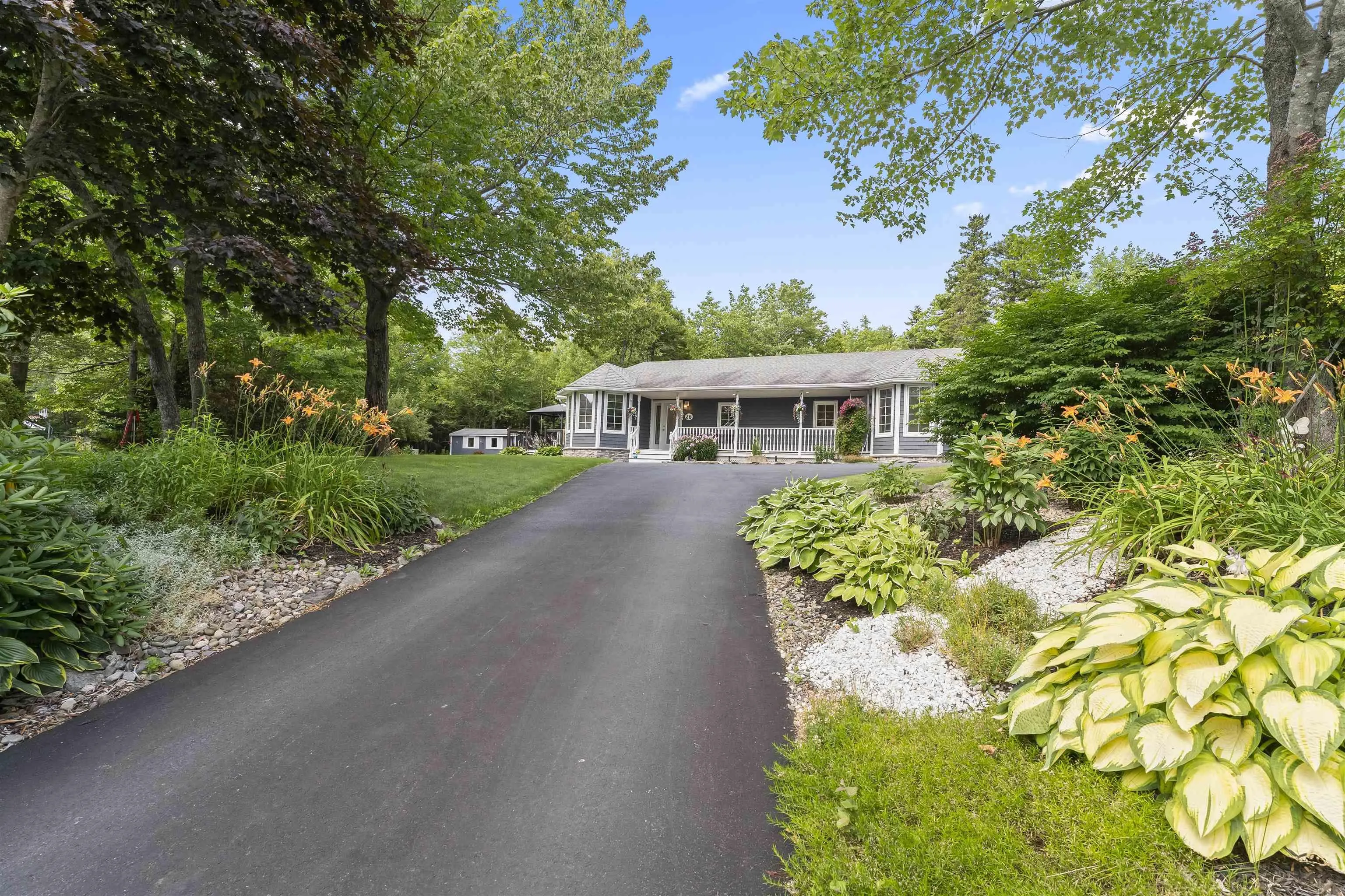 26 Lochaber Court, Lake Loon, NS B2W 6K6, 4 Bedrooms Bedrooms, ,3 BathroomsBathrooms,Residential,For Sale,Lochaber,202519577